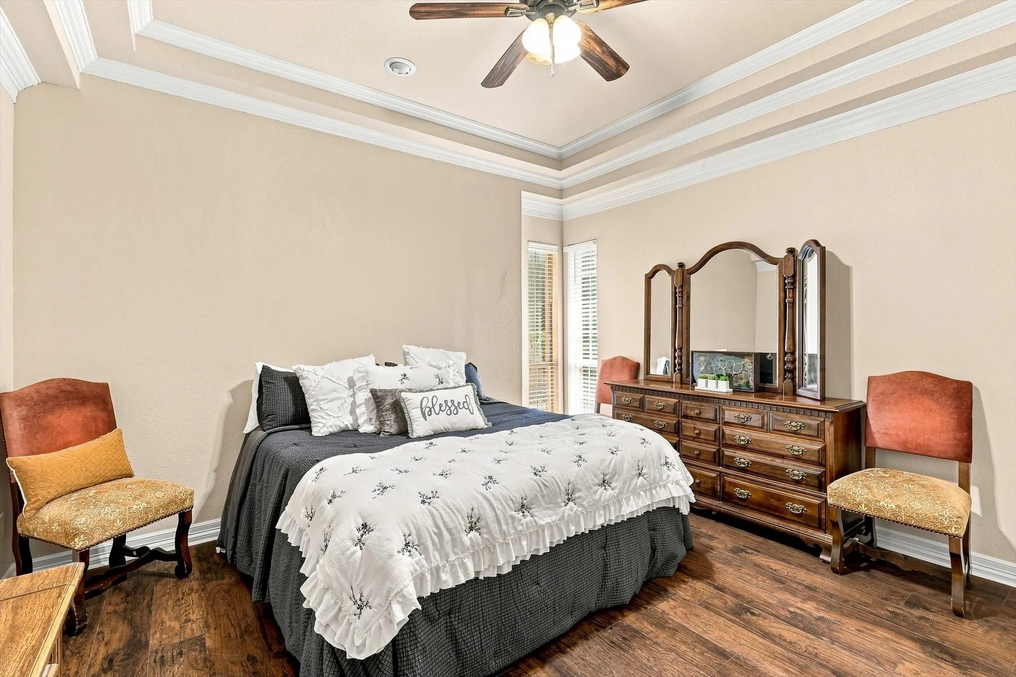 Bedroom 2- Downstairs