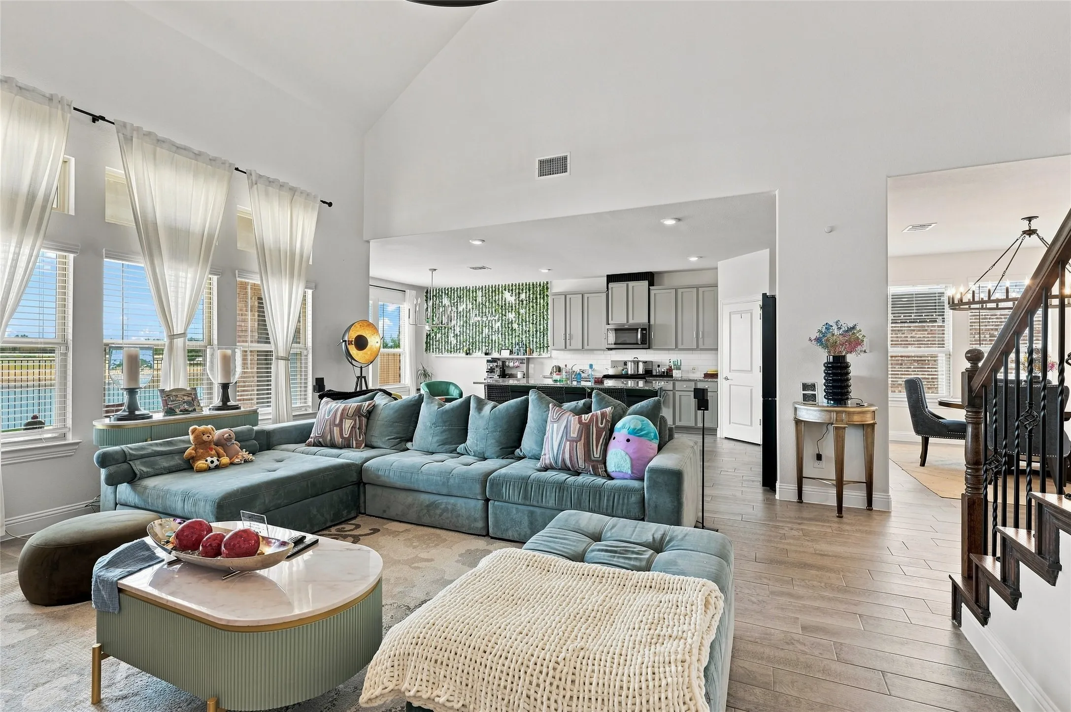 Single Family Residence For Rent in Denton County , 2721 Madera Canyon Road, Aubrey, Texas 76227, 4 Bedroom, 3 Bathroom, 3 Garage spaces, 3,413 Sqft, built in 2021, mls#21369116, Real Estate Agent in Aubrey, Homes For Rent in Denton county, Homes For Rent in Aubrey, Realtor in Aubrey Texas, Real Estate Brokerage Independent Realty Texas, Luminita Cordes Realtor
