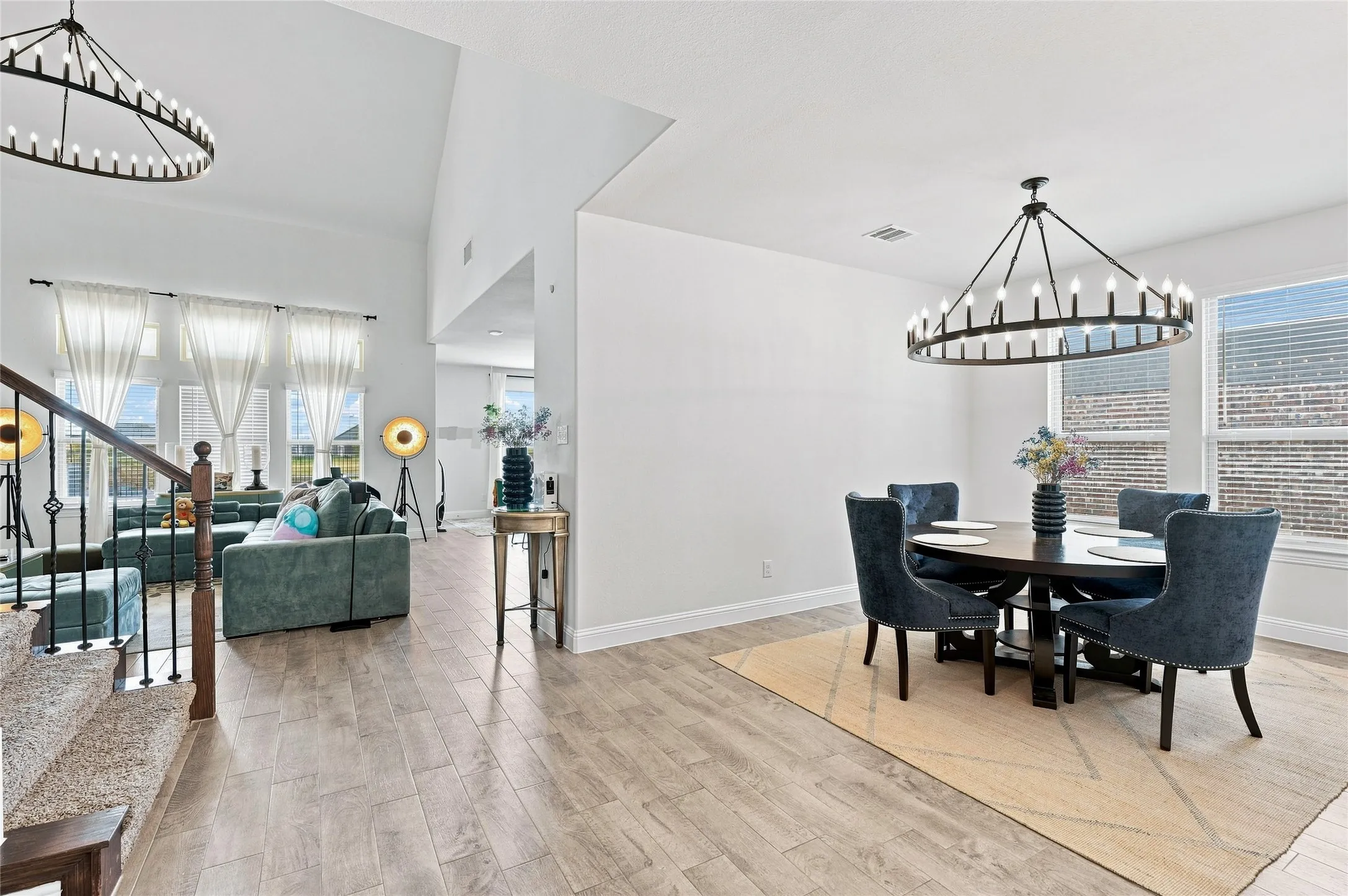Single Family Residence For Rent in Denton County , 2721 Madera Canyon Road, Aubrey, Texas 76227, 4 Bedroom, 3 Bathroom, 3 Garage spaces, 3,413 Sqft, built in 2021, mls#21369116, Real Estate Agent in Aubrey, Homes For Rent in Denton county, Homes For Rent in Aubrey, Realtor in Aubrey Texas, Real Estate Brokerage Independent Realty Texas, Luminita Cordes Realtor