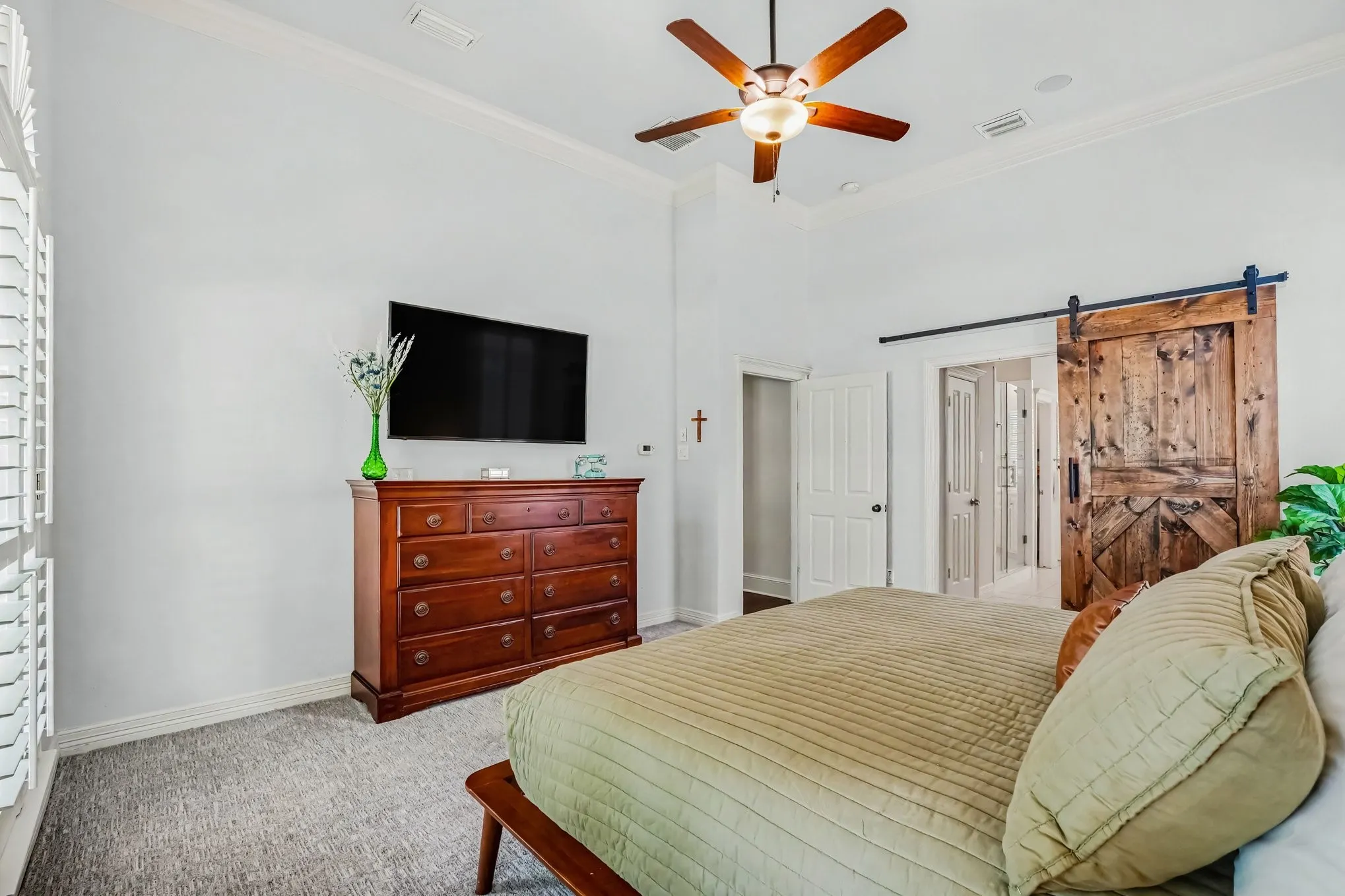 Single Family Residence For Sale in Collin County , 5360 Gatesworth Lane, Dallas, Texas 75287, 3 Bedroom, 3 Bathroom, 2 Garage spaces, 2,897 Sqft, built in 1997, mls#21367506, Real Estate Agent in Dallas, Homes For Sale in Collin county, Homes For Sale in Dallas, Realtor in Dallas Texas, Real Estate Brokerage Independent Realty Texas, Luminita Cordes Realtor