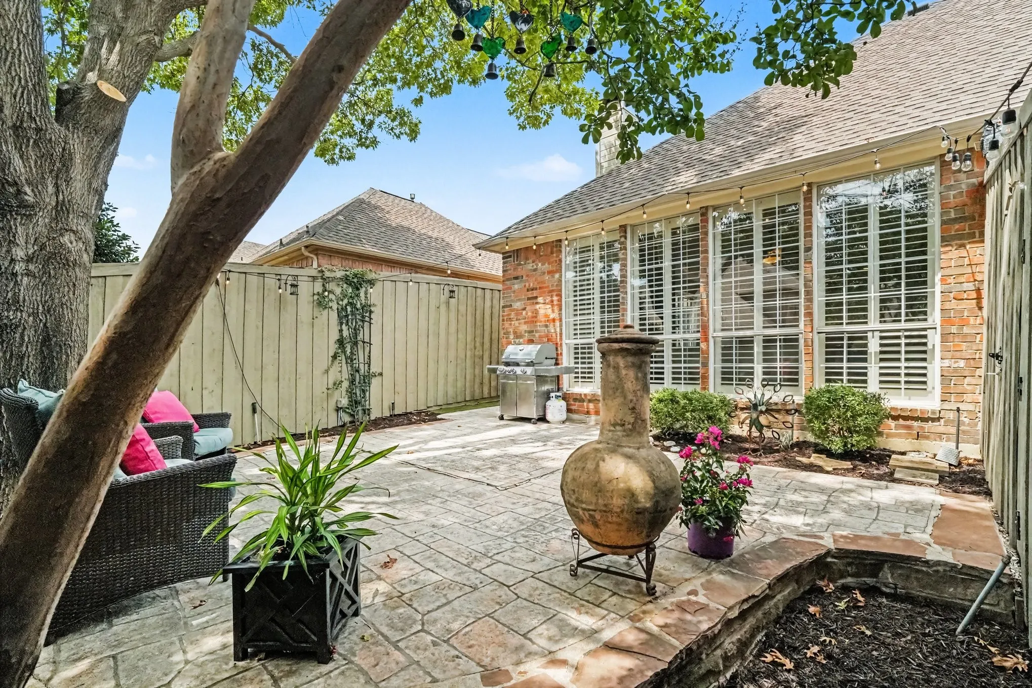 Single Family Residence For Sale in Collin County , 5360 Gatesworth Lane, Dallas, Texas 75287, 3 Bedroom, 3 Bathroom, 2 Garage spaces, 2,897 Sqft, built in 1997, mls#21367506, Real Estate Agent in Dallas, Homes For Sale in Collin county, Homes For Sale in Dallas, Realtor in Dallas Texas, Real Estate Brokerage Independent Realty Texas, Luminita Cordes Realtor