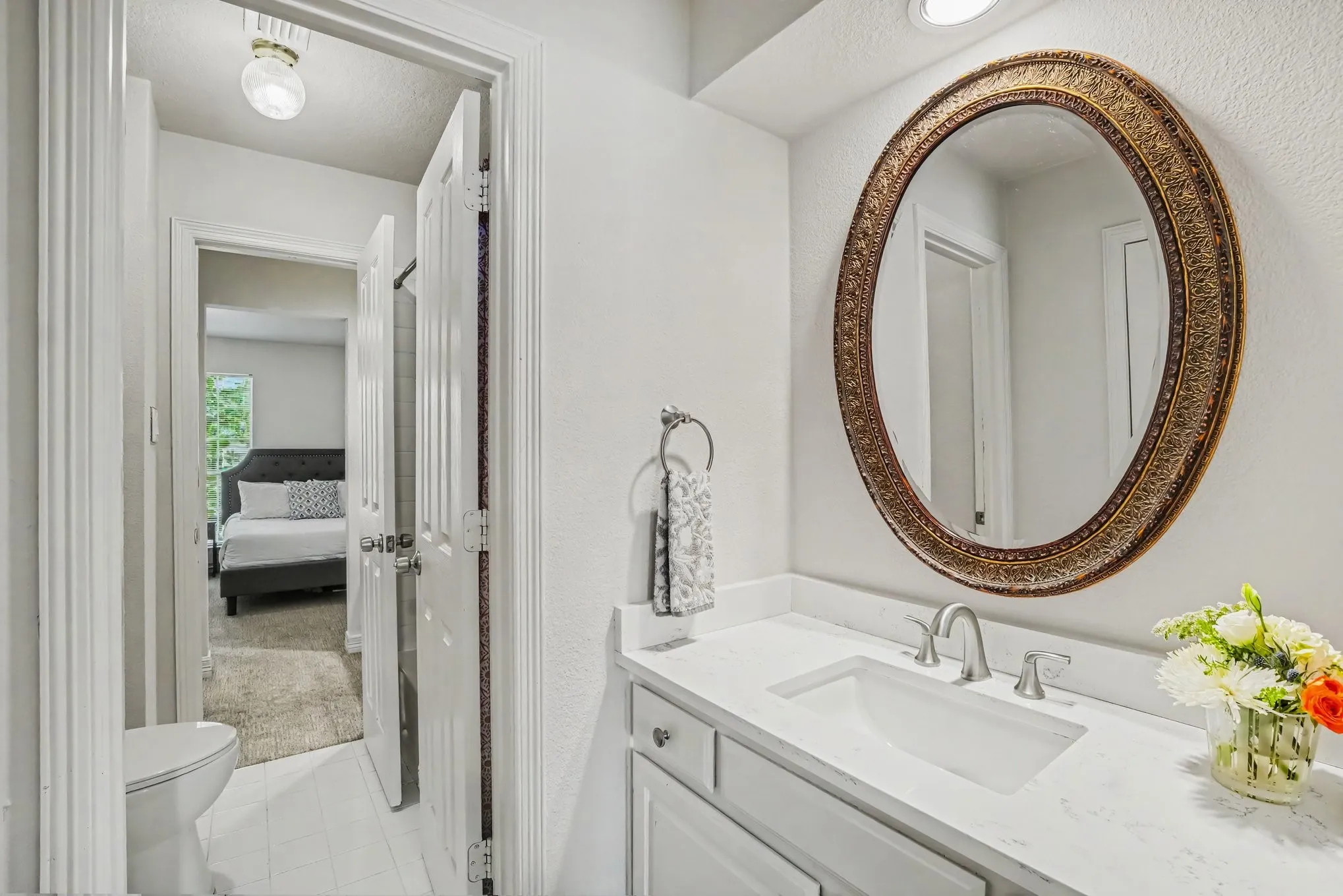 Single Family Residence For Sale in Collin County , 5360 Gatesworth Lane, Dallas, Texas 75287, 3 Bedroom, 3 Bathroom, 2 Garage spaces, 2,897 Sqft, built in 1997, mls#21367506, Real Estate Agent in Dallas, Homes For Sale in Collin county, Homes For Sale in Dallas, Realtor in Dallas Texas, Real Estate Brokerage Independent Realty Texas, Luminita Cordes Realtor