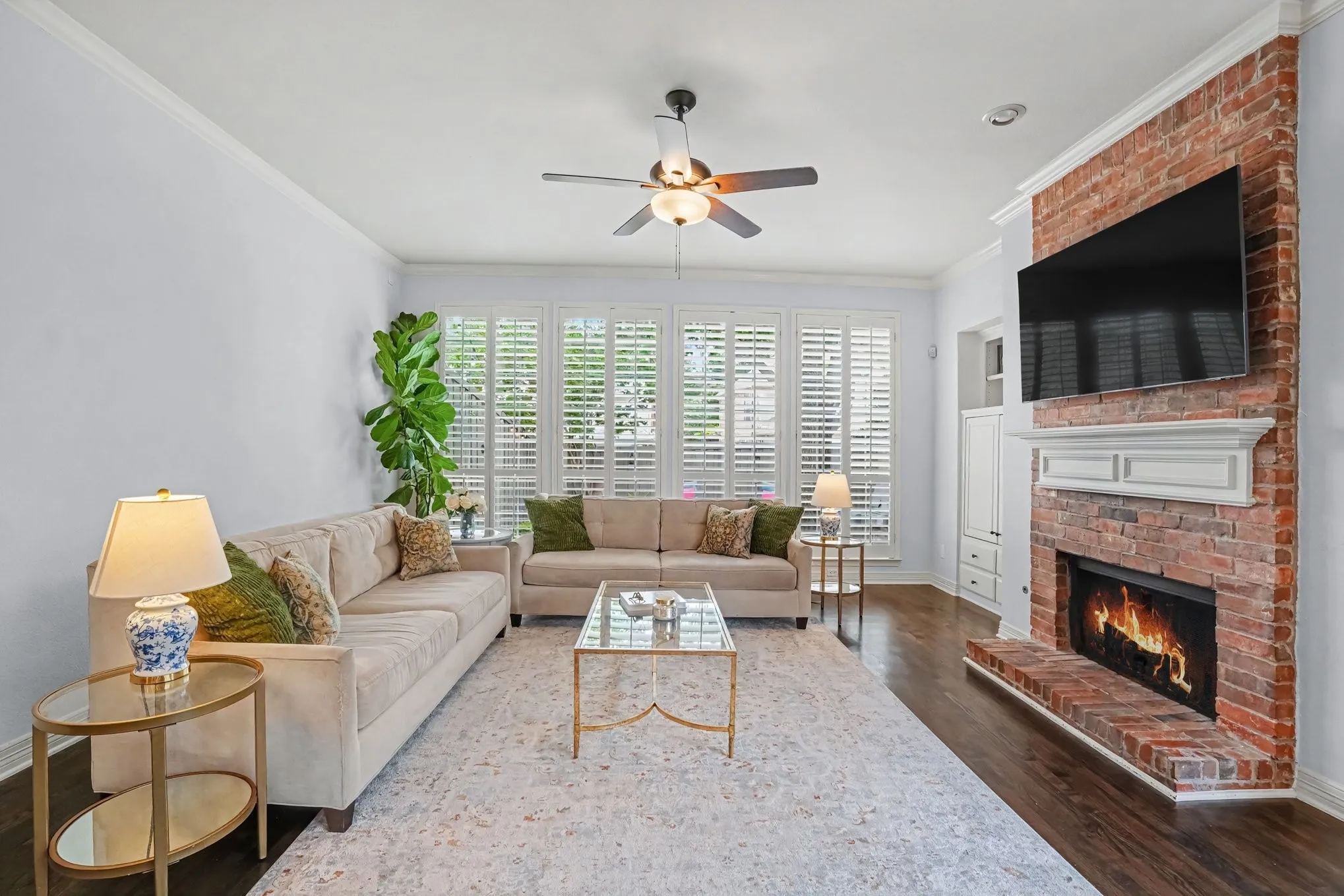 Single Family Residence For Sale in Collin County , 5360 Gatesworth Lane, Dallas, Texas 75287, 3 Bedroom, 3 Bathroom, 2 Garage spaces, 2,897 Sqft, built in 1997, mls#21367506, Real Estate Agent in Dallas, Homes For Sale in Collin county, Homes For Sale in Dallas, Realtor in Dallas Texas, Real Estate Brokerage Independent Realty Texas, Luminita Cordes Realtor