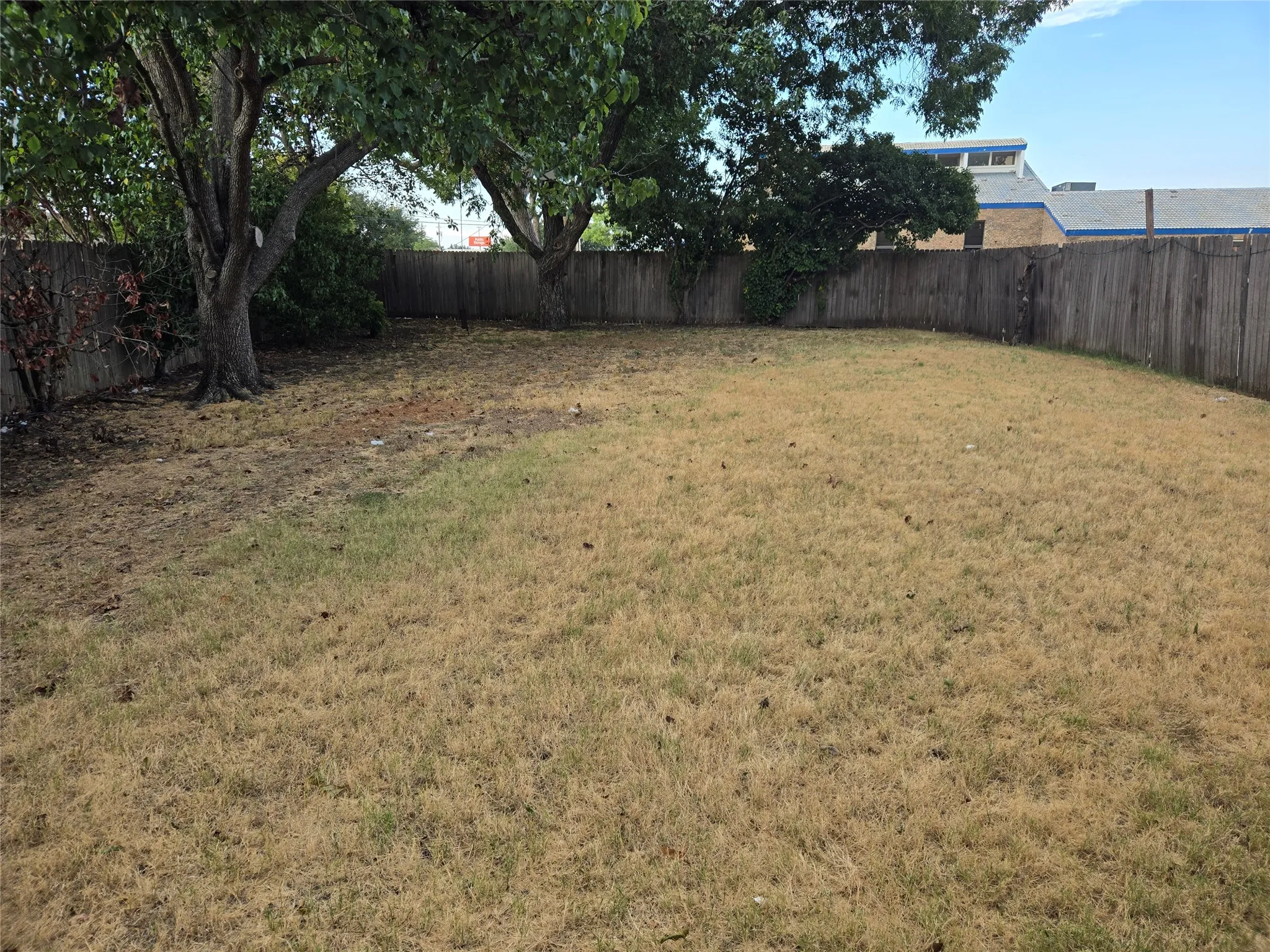 Single Family Residence For Rent in Collin County , 3216 Bandolino Lane, Plano, Texas 75075, 3 Bedroom, 2 Bathroom, 2 Garage spaces, 1,787 Sqft, built in 1983, mls#21370642, Real Estate Agent in Plano, Homes For Rent in Collin county, Homes For Rent in Plano, Realtor in Plano Texas, Real Estate Brokerage Independent Realty Texas, Luminita Cordes Realtor