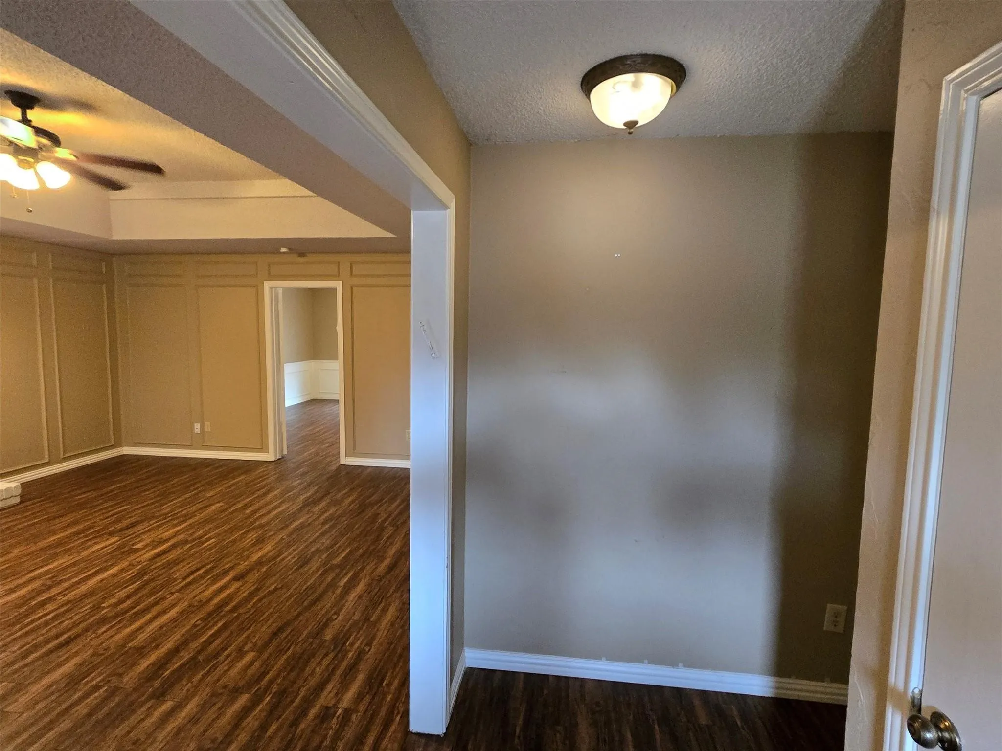 Single Family Residence For Rent in Collin County , 3216 Bandolino Lane, Plano, Texas 75075, 3 Bedroom, 2 Bathroom, 2 Garage spaces, 1,787 Sqft, built in 1983, mls#21370642, Real Estate Agent in Plano, Homes For Rent in Collin county, Homes For Rent in Plano, Realtor in Plano Texas, Real Estate Brokerage Independent Realty Texas, Luminita Cordes Realtor