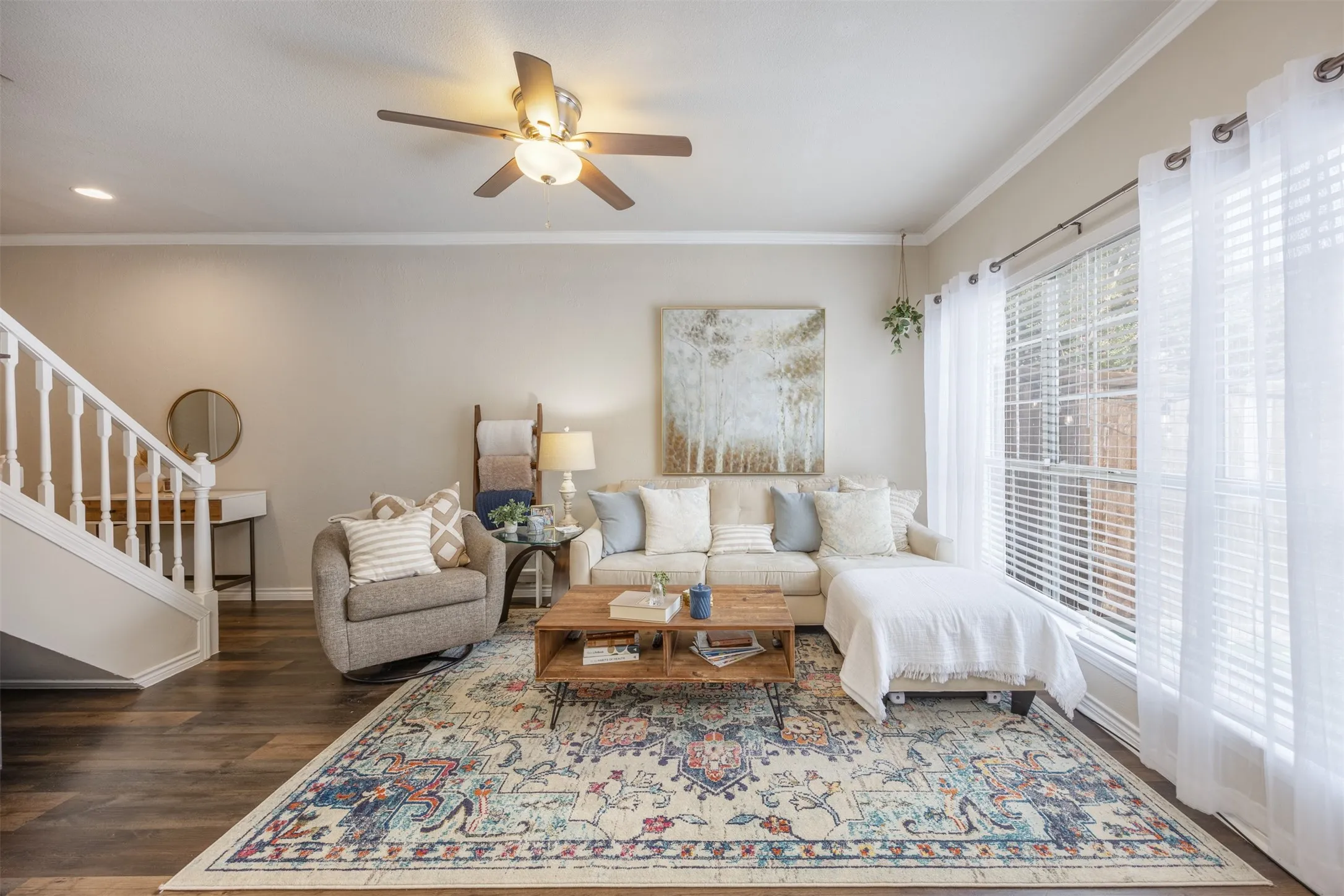 Condominium For Sale in Dallas County , 7151 Gaston Avenue 910, Dallas, Texas 75214, 2 Bedroom, 3 Bathroom, 1 Garage spaces, 1,087 Sqft, built in 1983, mls#21369646, Real Estate Agent in Dallas, Homes For Sale in Dallas county, Homes For Sale in Dallas, Realtor in Dallas Texas, Real Estate Brokerage Independent Realty Texas, Luminita Cordes Realtor