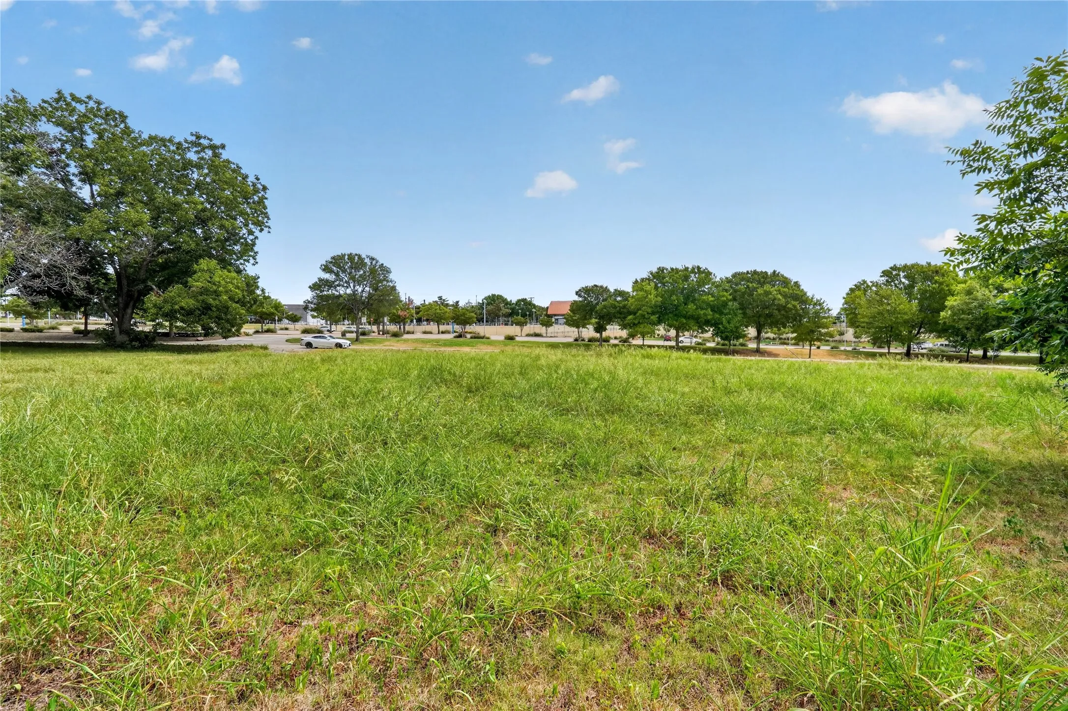 Unimproved Land For Sale in Dallas County , 5171 S Denley Drive, Dallas, Texas 75241, 0, 0, Garage spaces, 0 Sqft, built in 0, mls#21370657, Real Estate Agent in Dallas, Homes For Sale in Dallas county, Homes For Sale in Dallas, Realtor in Dallas Texas, Real Estate Brokerage Independent Realty Texas, Luminita Cordes Realtor