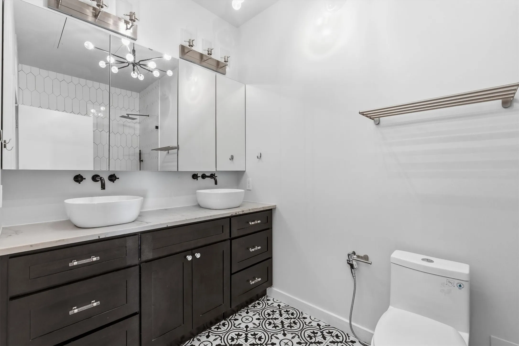 Condominium For Sale in Dallas County , 509 Elm Street 604, Dallas, Texas 75202, 4 Bedroom, 3 Bathroom, Garage spaces, 2,522 Sqft, built in 1930, mls#21368878, Real Estate Agent in Dallas, Homes For Sale in Dallas county, Homes For Sale in Dallas, Realtor in Dallas Texas, Real Estate Brokerage Independent Realty Texas, Luminita Cordes Realtor