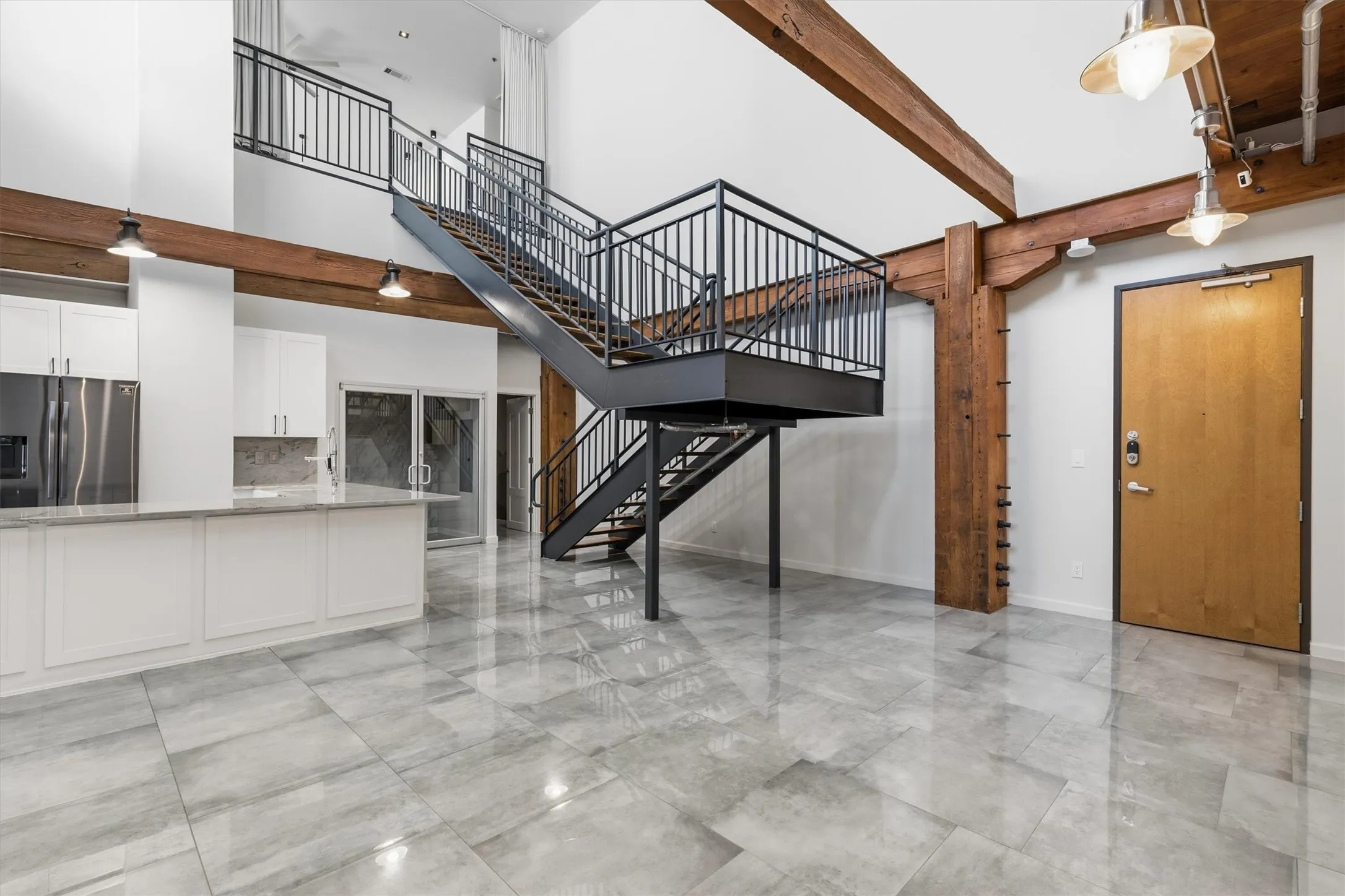 Condominium For Sale in Dallas County , 509 Elm Street 604, Dallas, Texas 75202, 4 Bedroom, 3 Bathroom, Garage spaces, 2,522 Sqft, built in 1930, mls#21368878, Real Estate Agent in Dallas, Homes For Sale in Dallas county, Homes For Sale in Dallas, Realtor in Dallas Texas, Real Estate Brokerage Independent Realty Texas, Luminita Cordes Realtor