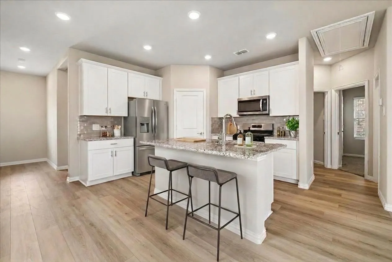 Single Family Residence For Rent in Collin County , 3903 Sandstone Drive, Princeton, Texas 75071, 3 Bedroom, 2 Bathroom, 2 Garage spaces, 1,551 Sqft, built in 2024, mls#21368534, Real Estate Agent in Princeton, Homes For Rent in Collin county, Homes For Rent in Princeton, Realtor in Princeton Texas, Real Estate Brokerage Independent Realty Texas, Luminita Cordes Realtor