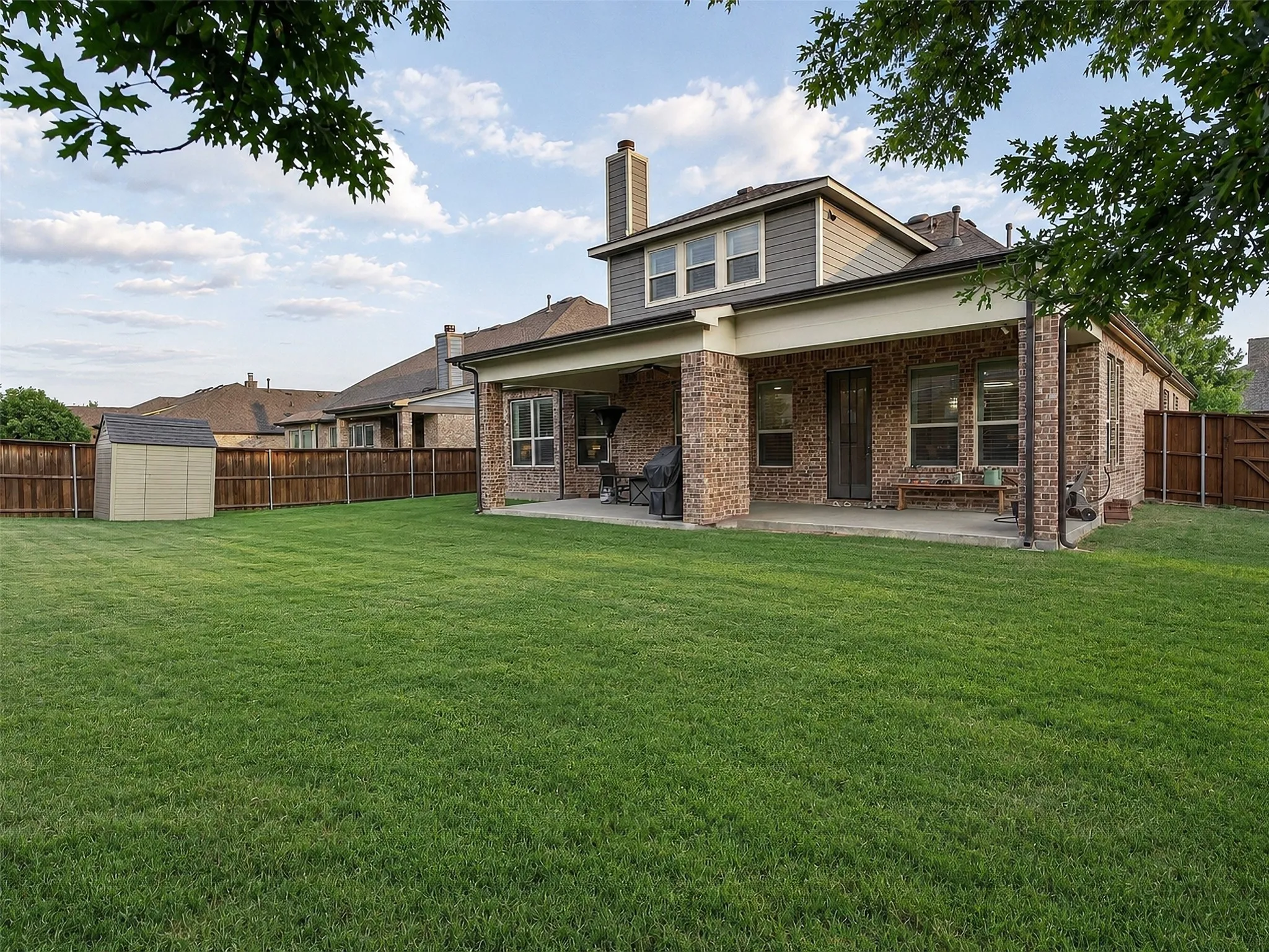 Single Family Residence For Sale in Denton County , 1708 Yeddo Path, Flower Mound, Texas 75028, 4 Bedroom, 4 Bathroom, 3 Garage spaces, 3,452 Sqft, built in 2014, mls#21367700, Real Estate Agent in Flower Mound, Homes For Sale in Denton county, Homes For Sale in Flower Mound, Realtor in Flower Mound Texas, Real Estate Brokerage Independent Realty Texas, Luminita Cordes Realtor