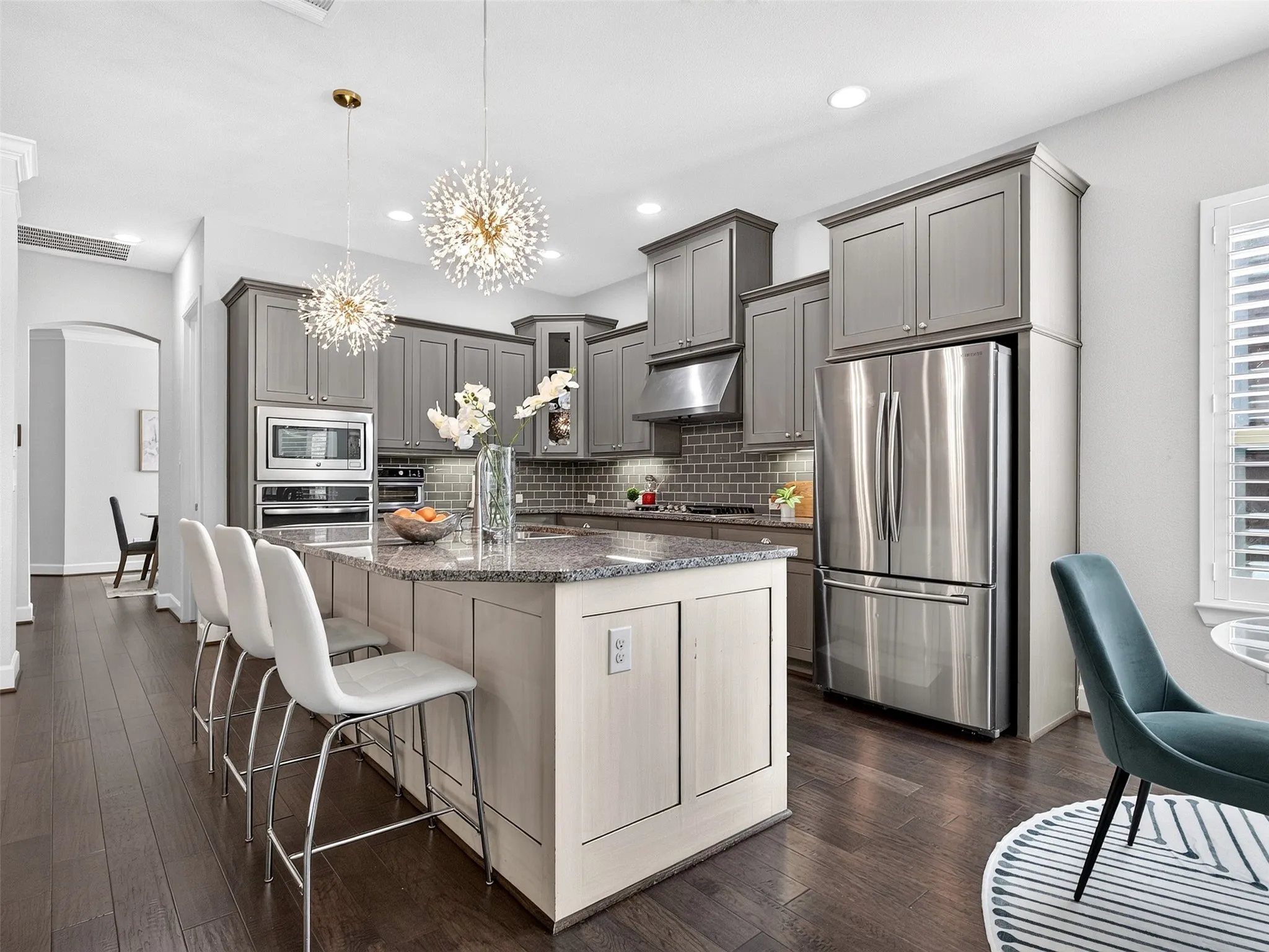 Single Family Residence For Sale in Denton County , 1708 Yeddo Path, Flower Mound, Texas 75028, 4 Bedroom, 4 Bathroom, 3 Garage spaces, 3,452 Sqft, built in 2014, mls#21367700, Real Estate Agent in Flower Mound, Homes For Sale in Denton county, Homes For Sale in Flower Mound, Realtor in Flower Mound Texas, Real Estate Brokerage Independent Realty Texas, Luminita Cordes Realtor