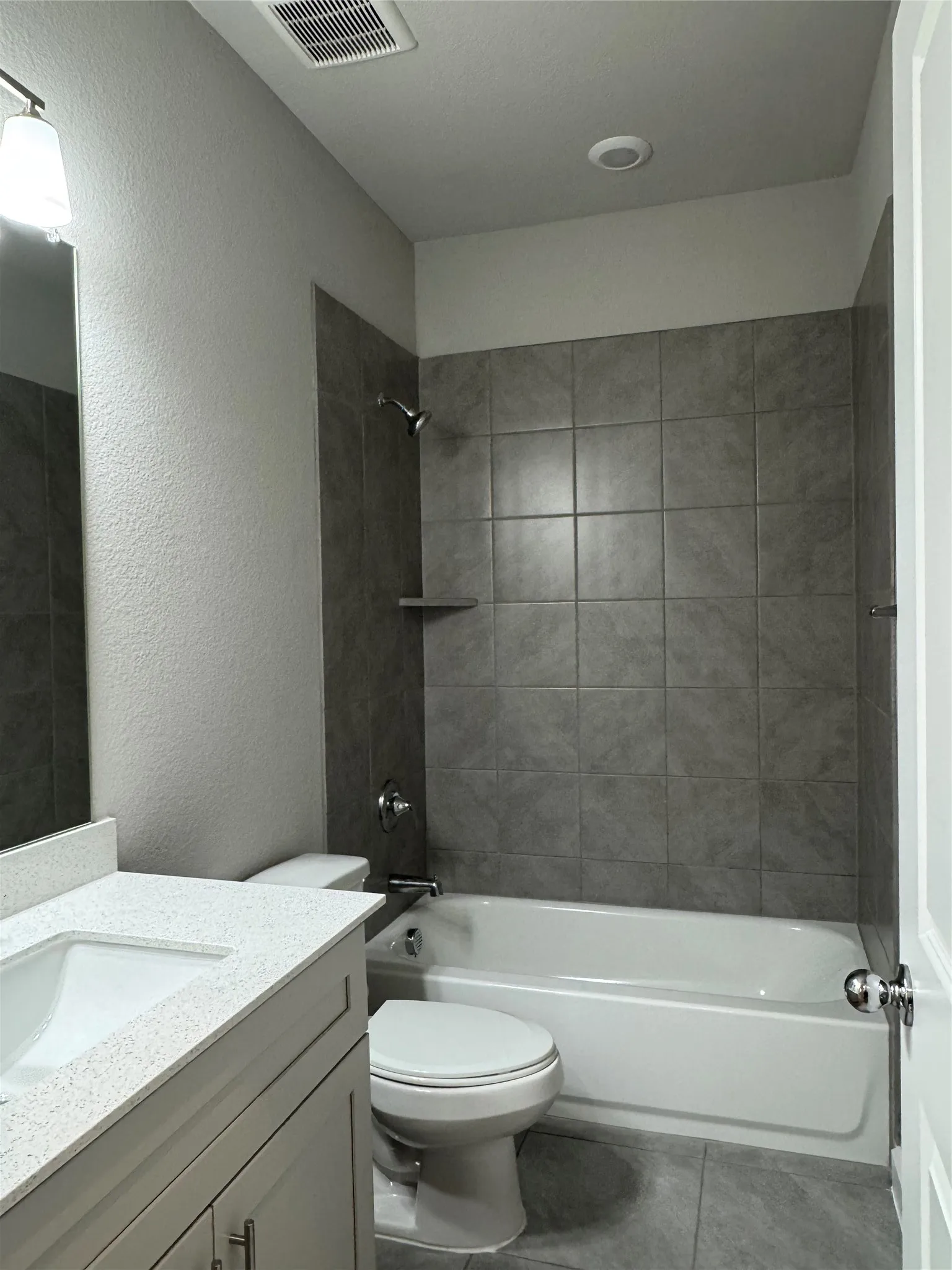 Single Family Residence For Rent in Ellis County , 400 Stone Hollow Drive, Ferris, Texas 75125, 4 Bedroom, 2 Bathroom, 2 Garage spaces, 2,029 Sqft, built in 2025, mls#21370672, Real Estate Agent in Ferris, Homes For Rent in Ellis county, Homes For Rent in Ferris, Realtor in Ferris Texas, Real Estate Brokerage Independent Realty Texas, Luminita Cordes Realtor