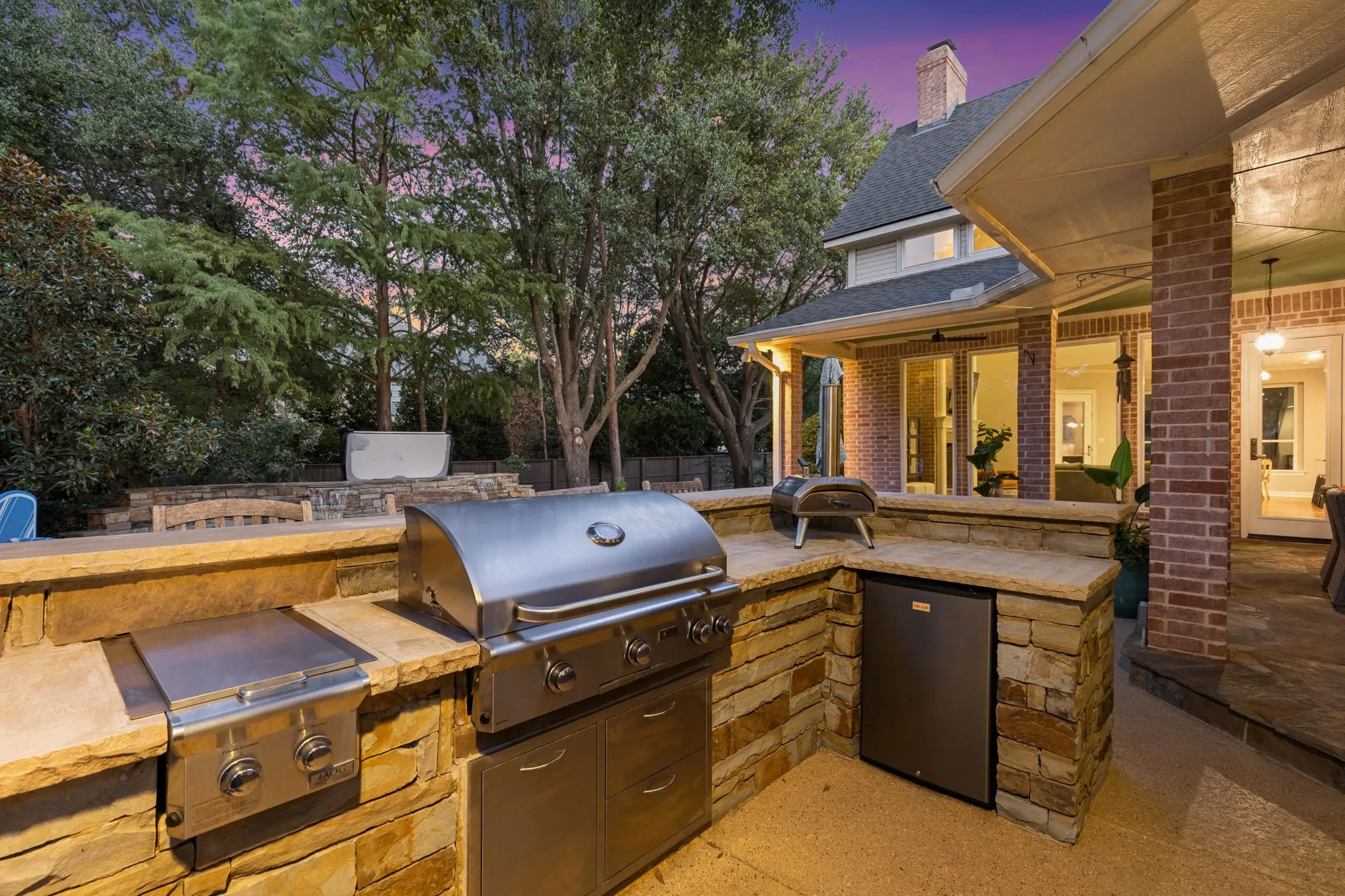 Single Family Residence For Sale in Tarrant County , 1415 Bent Creek Drive, Southlake, Texas 76092, 5 Bedroom, 5 Bathroom, 3 Garage spaces, 4,835 Sqft, built in 1994, mls#21368939, Real Estate Agent in Southlake, Homes For Sale in Tarrant county, Homes For Sale in Southlake, Realtor in Southlake Texas, Real Estate Brokerage Independent Realty Texas, Luminita Cordes Realtor