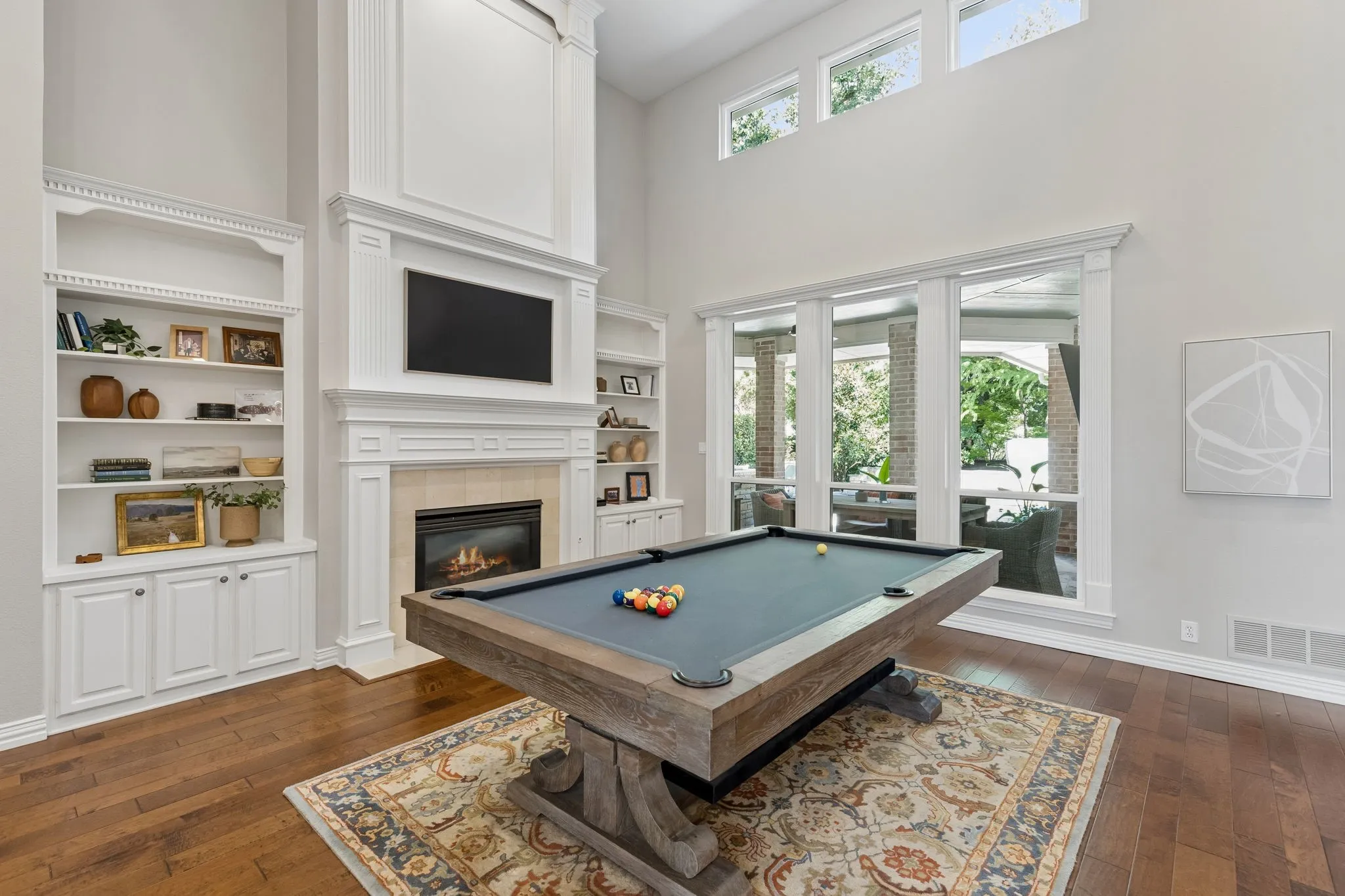 Single Family Residence For Sale in Tarrant County , 1415 Bent Creek Drive, Southlake, Texas 76092, 5 Bedroom, 5 Bathroom, 3 Garage spaces, 4,835 Sqft, built in 1994, mls#21368939, Real Estate Agent in Southlake, Homes For Sale in Tarrant county, Homes For Sale in Southlake, Realtor in Southlake Texas, Real Estate Brokerage Independent Realty Texas, Luminita Cordes Realtor