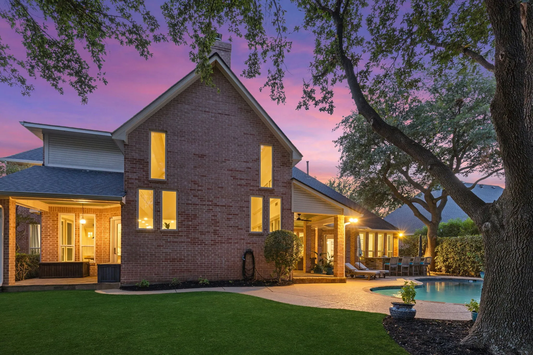Single Family Residence For Sale in Tarrant County , 1415 Bent Creek Drive, Southlake, Texas 76092, 5 Bedroom, 5 Bathroom, 3 Garage spaces, 4,835 Sqft, built in 1994, mls#21368939, Real Estate Agent in Southlake, Homes For Sale in Tarrant county, Homes For Sale in Southlake, Realtor in Southlake Texas, Real Estate Brokerage Independent Realty Texas, Luminita Cordes Realtor