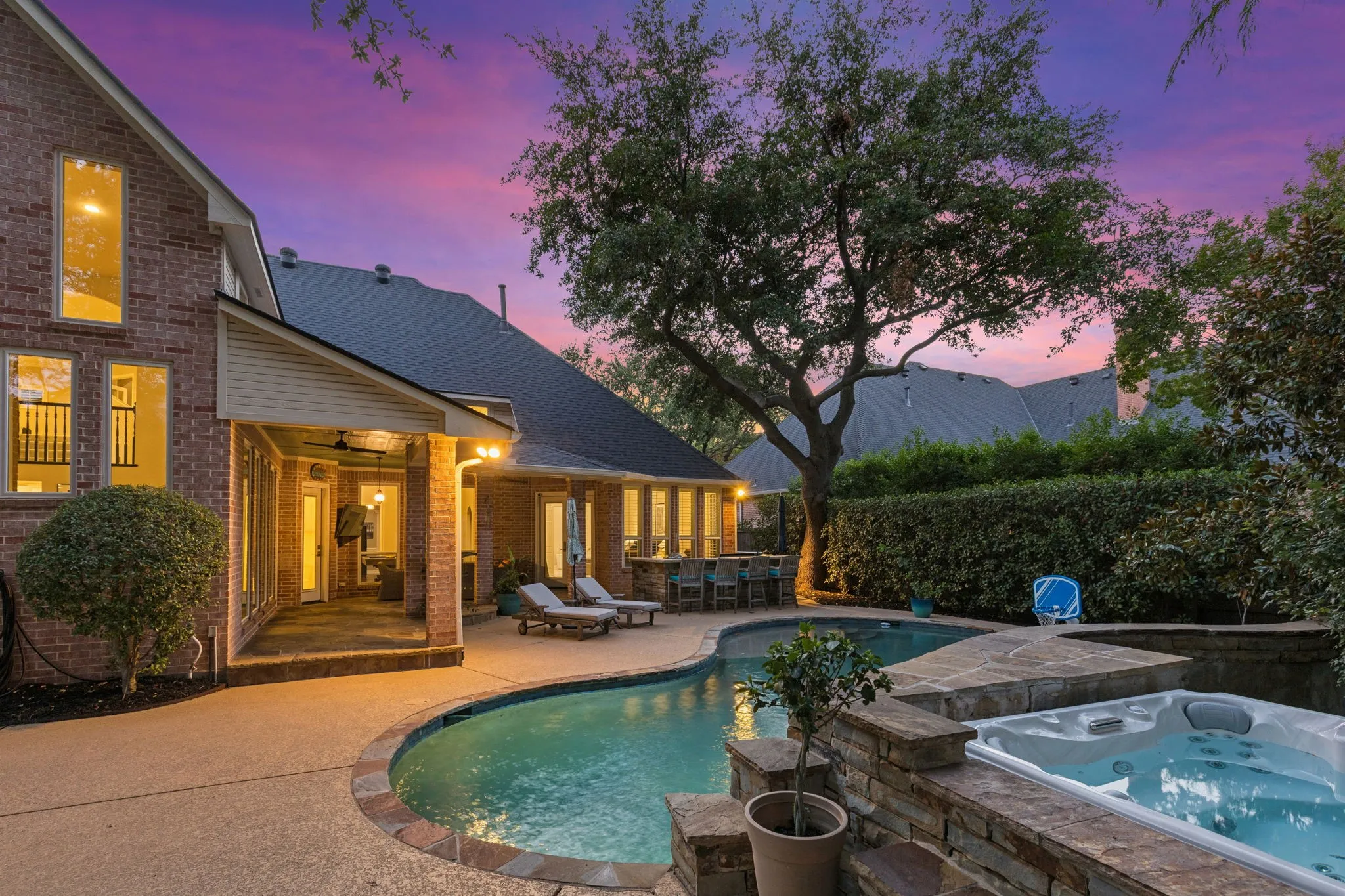 Single Family Residence For Sale in Tarrant County , 1415 Bent Creek Drive, Southlake, Texas 76092, 5 Bedroom, 5 Bathroom, 3 Garage spaces, 4,835 Sqft, built in 1994, mls#21368939, Real Estate Agent in Southlake, Homes For Sale in Tarrant county, Homes For Sale in Southlake, Realtor in Southlake Texas, Real Estate Brokerage Independent Realty Texas, Luminita Cordes Realtor