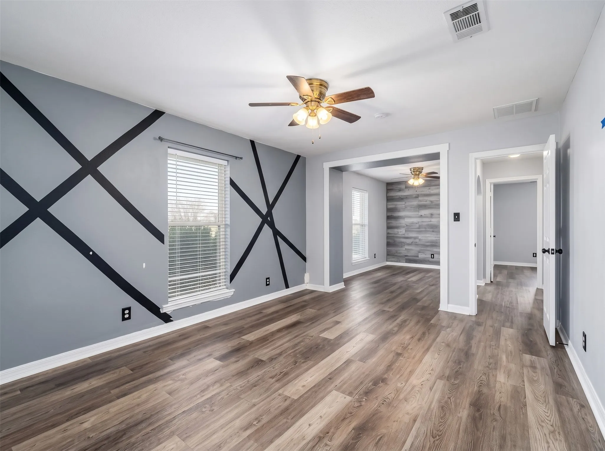 Single Family Residence For Rent in Fannin County , 10492 US Highway 69, Whitewright, Texas 75491, 3 Bedroom, 2 Bathroom, 2 Garage spaces, 2,127 Sqft, built in 1987, mls#21370674, Real Estate Agent in Whitewright, Homes For Rent in Fannin county, Homes For Rent in Whitewright, Realtor in Whitewright Texas, Real Estate Brokerage Independent Realty Texas, Luminita Cordes Realtor
