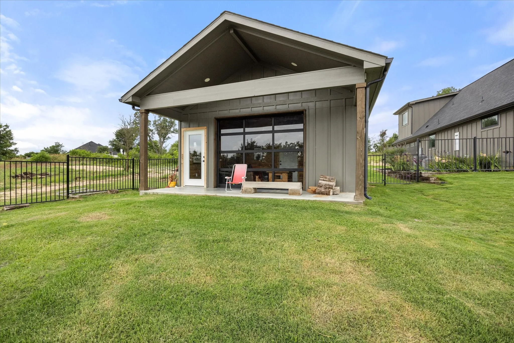 Single Family Residence For Sale in Erath County , 1140 Collier Ranch Road, Stephenville, Texas 76401, 4 Bedroom, 3 Bathroom, 2 Garage spaces, 3,036 Sqft, built in 2025, mls#21369120, Real Estate Agent in Stephenville, Homes For Sale in Erath county, Homes For Sale in Stephenville, Realtor in Stephenville Texas, Real Estate Brokerage Independent Realty Texas, Luminita Cordes Realtor