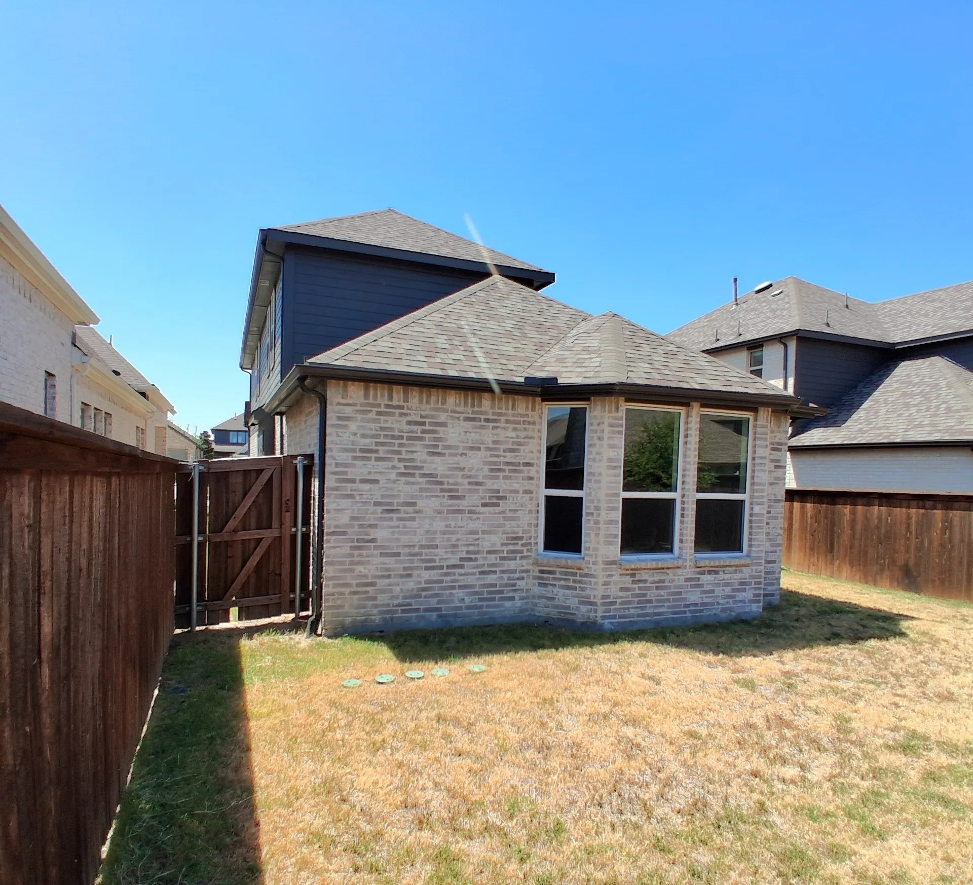 Single Family Residence For Sale in Rockwall County , 3161 Wind Knot Way, Royse City, Texas 75189, 4 Bedroom, 3 Bathroom, 2 Garage spaces, 2,612 Sqft, built in 2022, mls#21369090, Real Estate Agent in Royse City, Homes For Sale in Rockwall county, Homes For Sale in Royse City, Realtor in Royse City Texas, Real Estate Brokerage Independent Realty Texas, Luminita Cordes Realtor