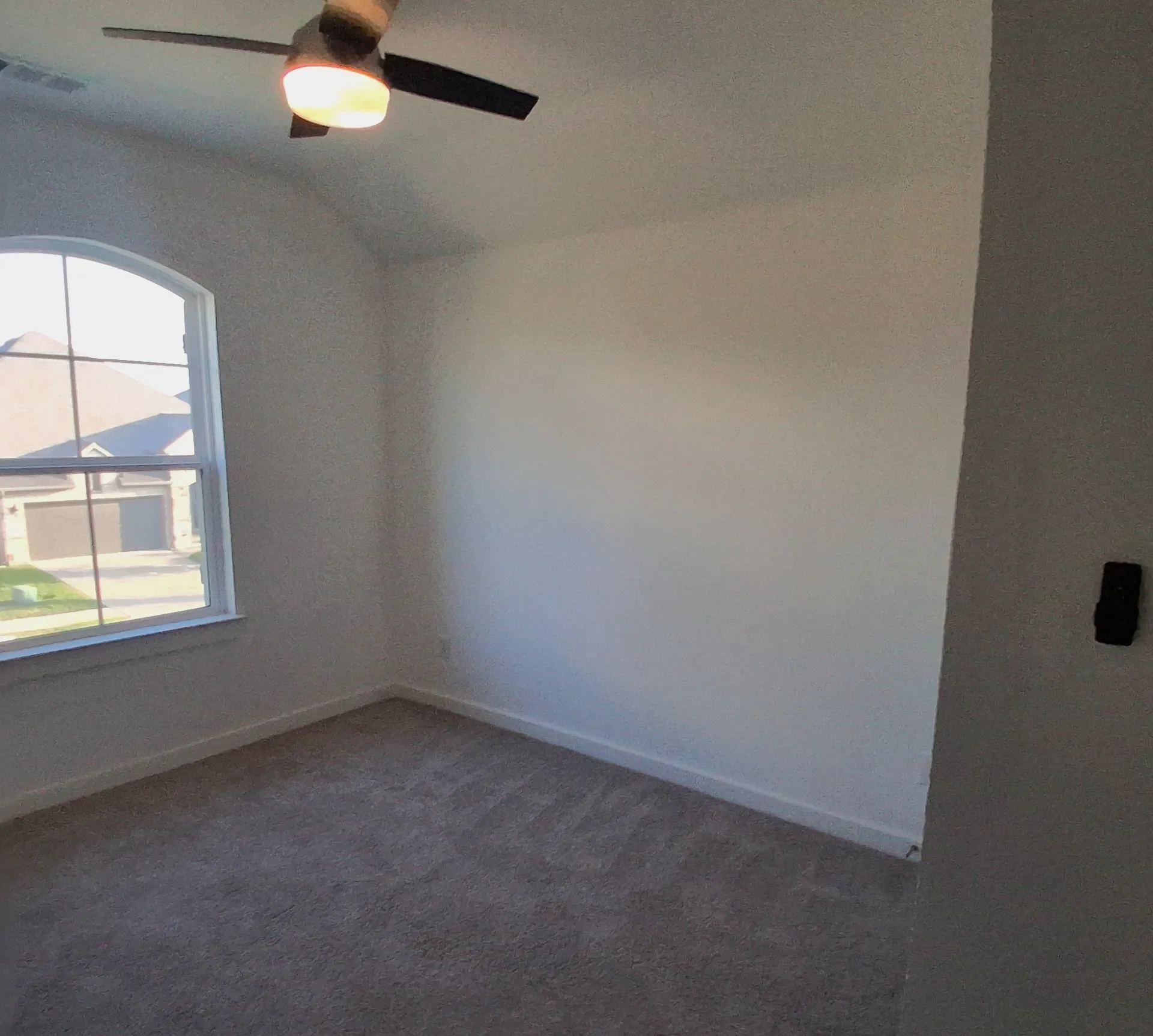 Single Family Residence For Sale in Rockwall County , 3161 Wind Knot Way, Royse City, Texas 75189, 4 Bedroom, 3 Bathroom, 2 Garage spaces, 2,612 Sqft, built in 2022, mls#21369090, Real Estate Agent in Royse City, Homes For Sale in Rockwall county, Homes For Sale in Royse City, Realtor in Royse City Texas, Real Estate Brokerage Independent Realty Texas, Luminita Cordes Realtor