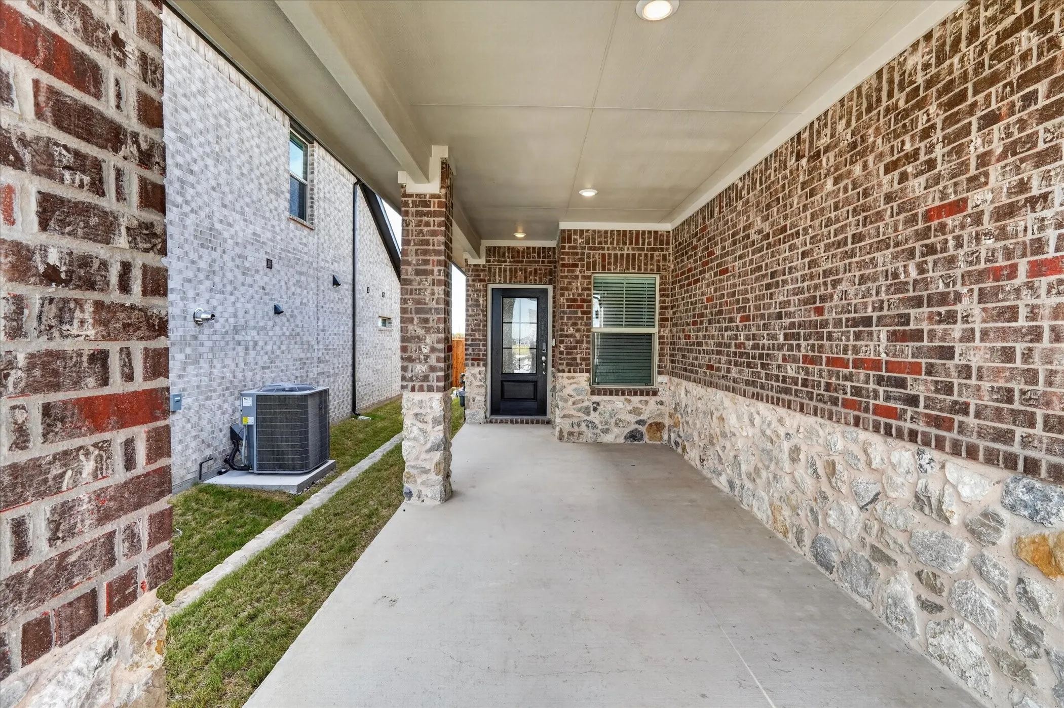 Single Family Residence For Rent in Collin County , 1616 Arches Road, Anna, Texas 75409, 4 Bedroom, 11 Bathroom, 2 Garage spaces, 1,605 Sqft, built in 2026, mls#21370676, Real Estate Agent in Anna, Homes For Rent in Collin county, Homes For Rent in Anna, Realtor in Anna Texas, Real Estate Brokerage Independent Realty Texas, Luminita Cordes Realtor