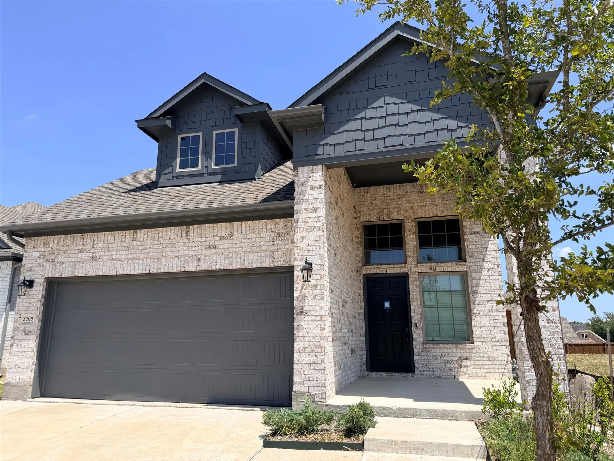 Single Family Residence For Sale in Grayson County , 3709 Talisker Boulevard, Sherman, Texas 75090, 4 Bedroom, 3 Bathroom, 2 Garage spaces, 2,646 Sqft, built in 2023, mls#21370680, Real Estate Agent in Sherman, Homes For Sale in Grayson county, Homes For Sale in Sherman, Realtor in Sherman Texas, Real Estate Brokerage Independent Realty Texas, Luminita Cordes Realtor