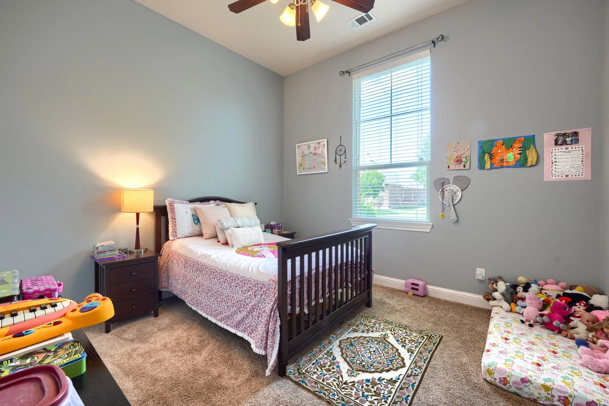 Single Family Residence For Rent in Denton County , 2943 Mcgregor Drive, Frisco, Texas 75033, 4 Bedroom, 3 Bathroom, 2 Garage spaces, 3,096 Sqft, built in 2010, mls#21370681, Real Estate Agent in Frisco, Homes For Rent in Denton county, Homes For Rent in Frisco, Realtor in Frisco Texas, Real Estate Brokerage Independent Realty Texas, Luminita Cordes Realtor