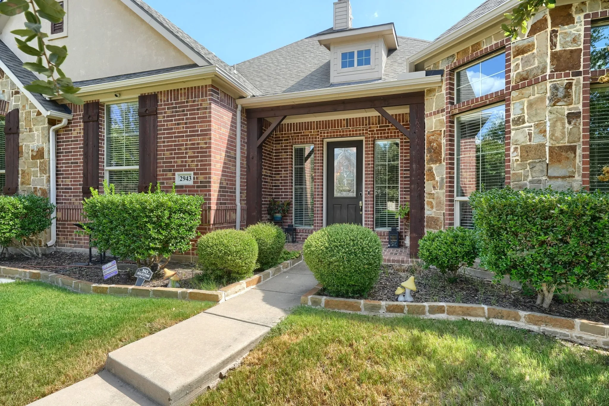 Single Family Residence For Rent in Denton County , 2943 Mcgregor Drive, Frisco, Texas 75033, 4 Bedroom, 3 Bathroom, 2 Garage spaces, 3,096 Sqft, built in 2010, mls#21370681, Real Estate Agent in Frisco, Homes For Rent in Denton county, Homes For Rent in Frisco, Realtor in Frisco Texas, Real Estate Brokerage Independent Realty Texas, Luminita Cordes Realtor