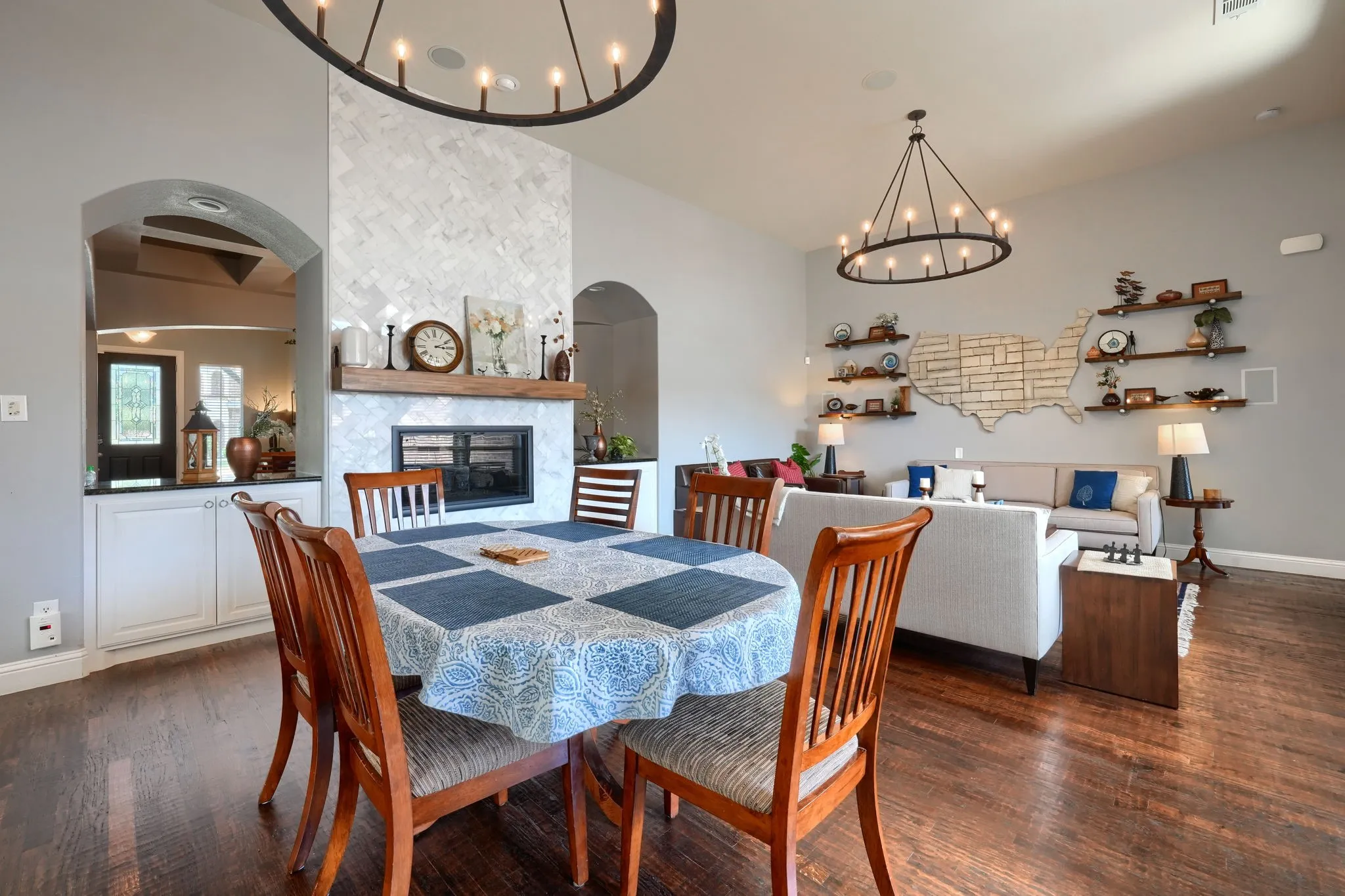 Single Family Residence For Rent in Denton County , 2943 Mcgregor Drive, Frisco, Texas 75033, 4 Bedroom, 3 Bathroom, 2 Garage spaces, 3,096 Sqft, built in 2010, mls#21370681, Real Estate Agent in Frisco, Homes For Rent in Denton county, Homes For Rent in Frisco, Realtor in Frisco Texas, Real Estate Brokerage Independent Realty Texas, Luminita Cordes Realtor