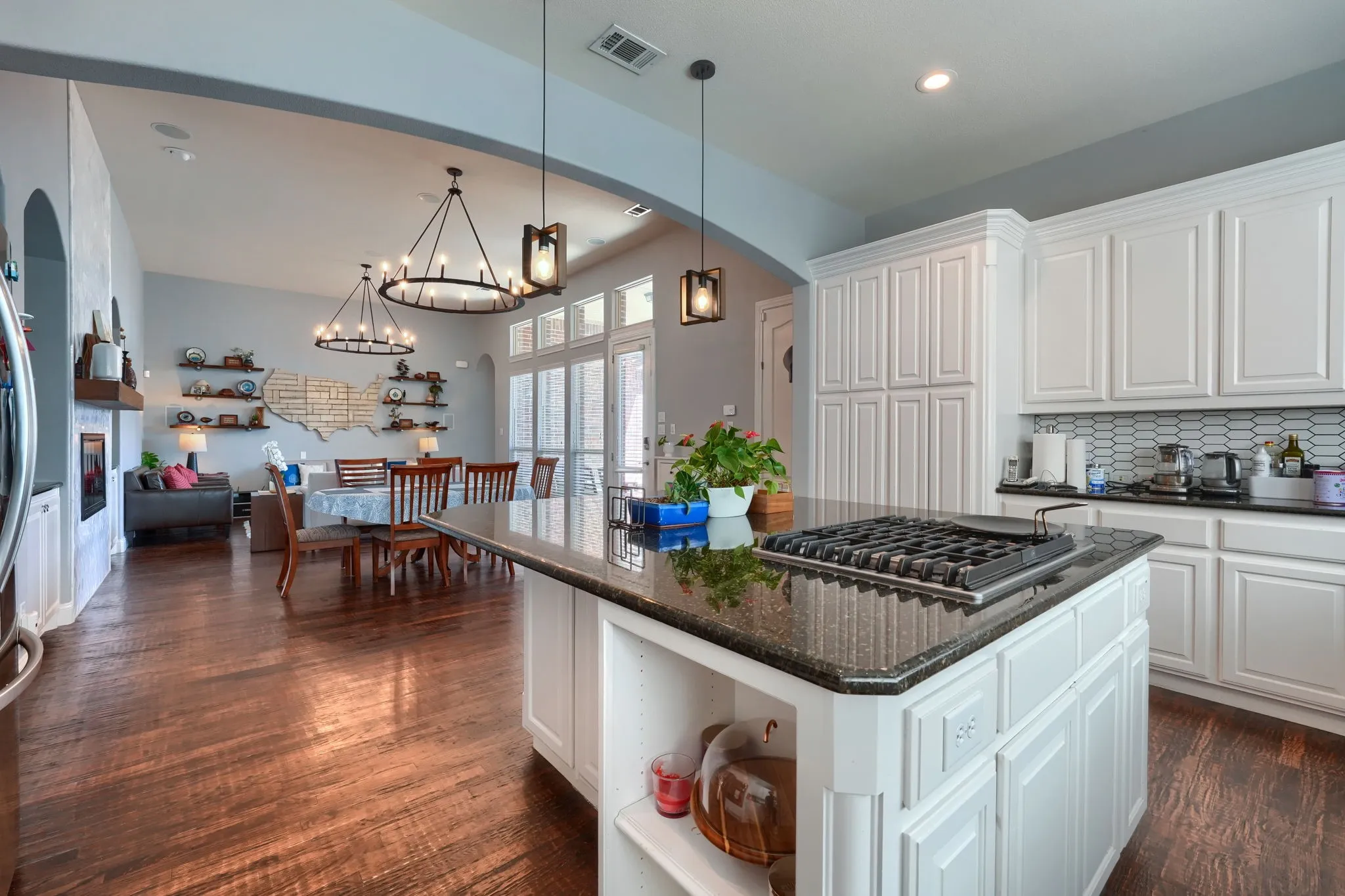 Single Family Residence For Rent in Denton County , 2943 Mcgregor Drive, Frisco, Texas 75033, 4 Bedroom, 3 Bathroom, 2 Garage spaces, 3,096 Sqft, built in 2010, mls#21370681, Real Estate Agent in Frisco, Homes For Rent in Denton county, Homes For Rent in Frisco, Realtor in Frisco Texas, Real Estate Brokerage Independent Realty Texas, Luminita Cordes Realtor