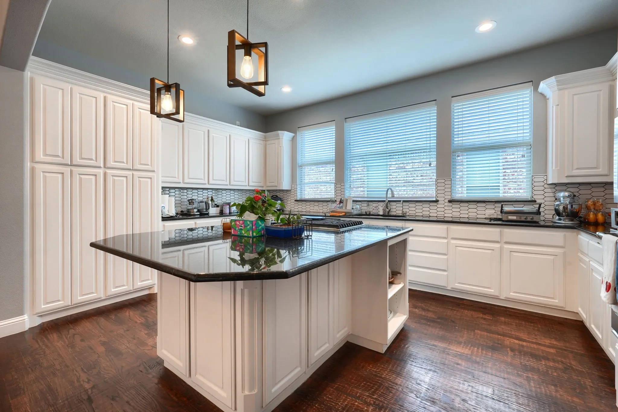 Single Family Residence For Rent in Denton County , 2943 Mcgregor Drive, Frisco, Texas 75033, 4 Bedroom, 3 Bathroom, 2 Garage spaces, 3,096 Sqft, built in 2010, mls#21370681, Real Estate Agent in Frisco, Homes For Rent in Denton county, Homes For Rent in Frisco, Realtor in Frisco Texas, Real Estate Brokerage Independent Realty Texas, Luminita Cordes Realtor