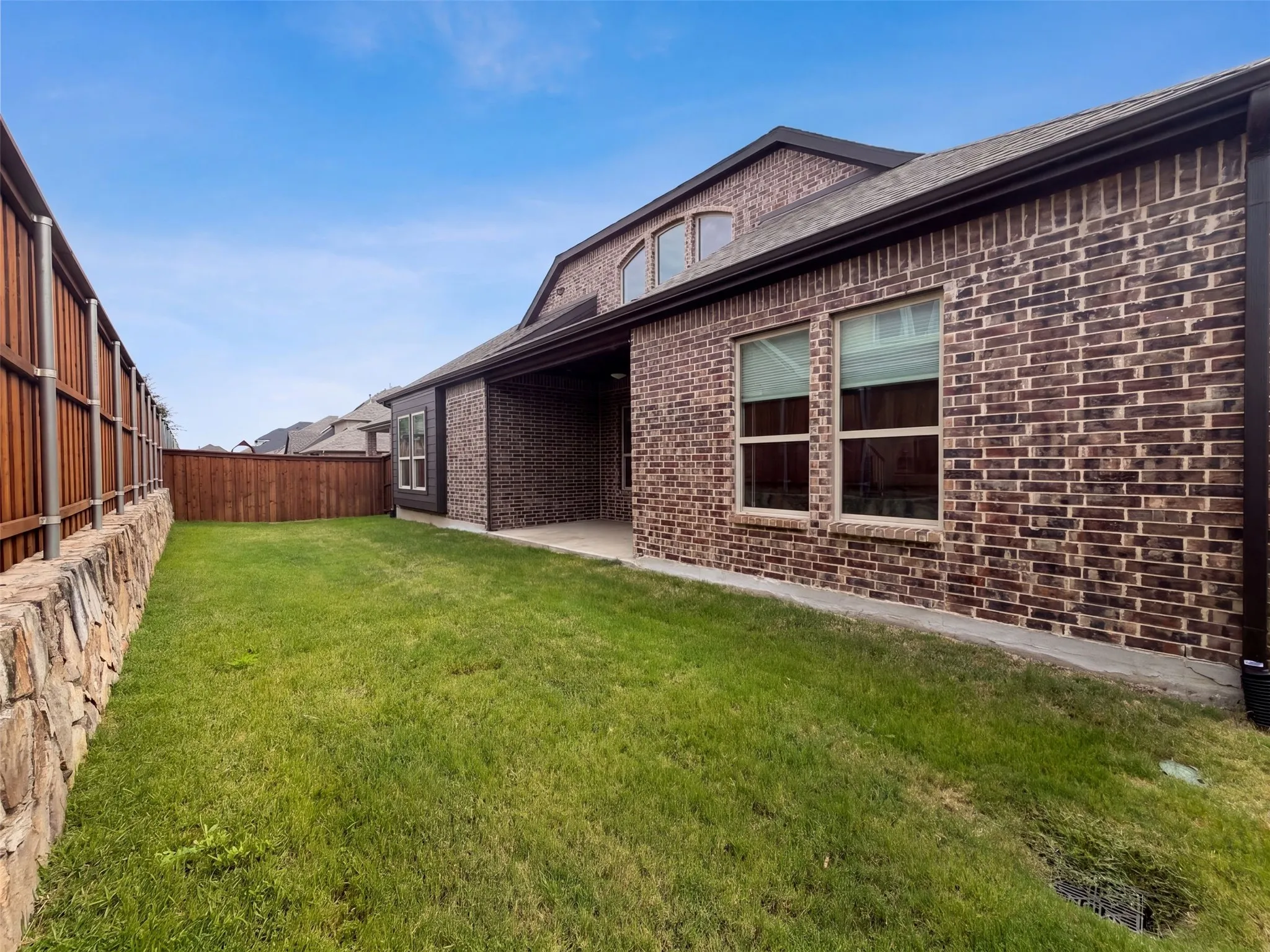 Single Family Residence For Sale in Denton County , 850 Elm Park Drive, Prosper, Texas 75078, 4 Bedroom, 5 Bathroom, 3 Garage spaces, 3,657 Sqft, built in 2019, mls#21370692, Real Estate Agent in Prosper, Homes For Sale in Denton county, Homes For Sale in Prosper, Realtor in Prosper Texas, Real Estate Brokerage Independent Realty Texas, Luminita Cordes Realtor
