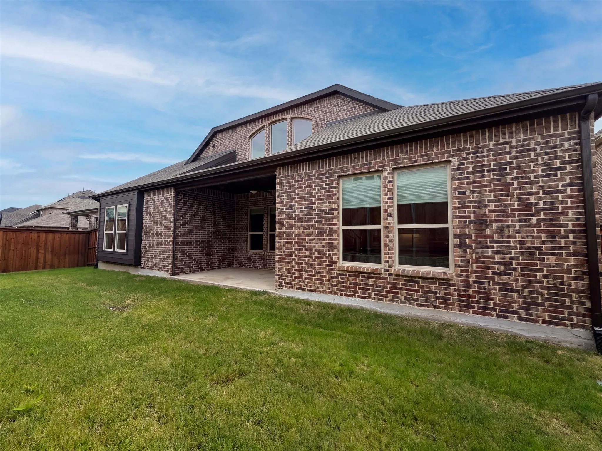 Single Family Residence For Sale in Denton County , 850 Elm Park Drive, Prosper, Texas 75078, 4 Bedroom, 5 Bathroom, 3 Garage spaces, 3,657 Sqft, built in 2019, mls#21370692, Real Estate Agent in Prosper, Homes For Sale in Denton county, Homes For Sale in Prosper, Realtor in Prosper Texas, Real Estate Brokerage Independent Realty Texas, Luminita Cordes Realtor