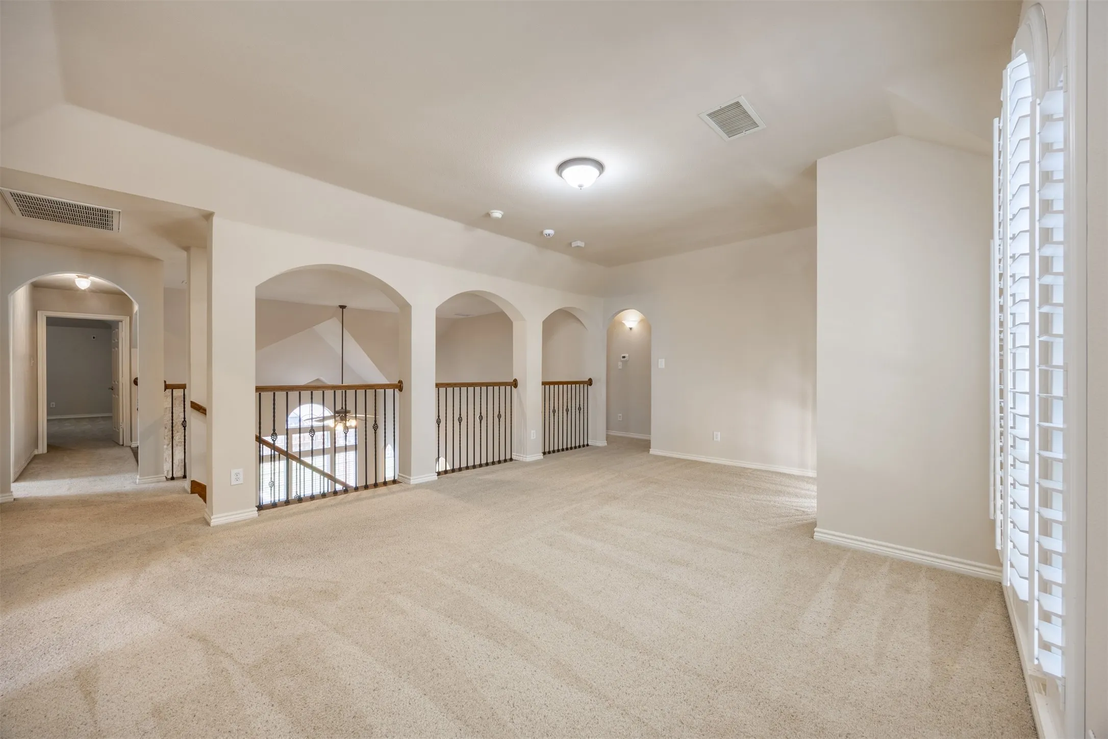 Single Family Residence For Rent in Collin County , 13260 Box Elder Lane, Frisco, Texas 75035, 5 Bedroom, 4 Bathroom, 2 Garage spaces, 3,831 Sqft, built in 2007, mls#21370688, Real Estate Agent in Frisco, Homes For Rent in Collin county, Homes For Rent in Frisco, Realtor in Frisco Texas, Real Estate Brokerage Independent Realty Texas, Luminita Cordes Realtor
