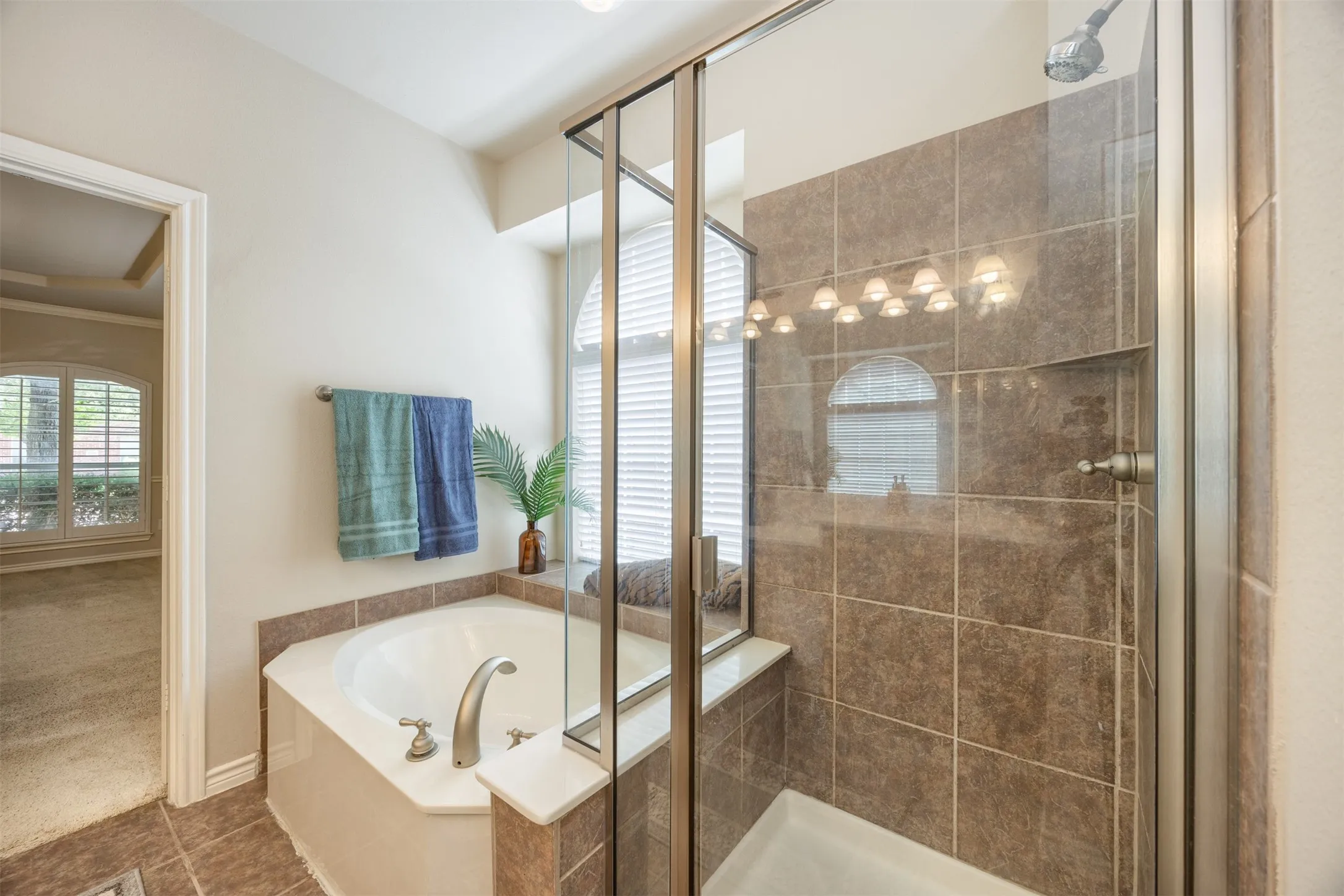 Single Family Residence For Rent in Collin County , 13260 Box Elder Lane, Frisco, Texas 75035, 5 Bedroom, 4 Bathroom, 2 Garage spaces, 3,831 Sqft, built in 2007, mls#21370688, Real Estate Agent in Frisco, Homes For Rent in Collin county, Homes For Rent in Frisco, Realtor in Frisco Texas, Real Estate Brokerage Independent Realty Texas, Luminita Cordes Realtor