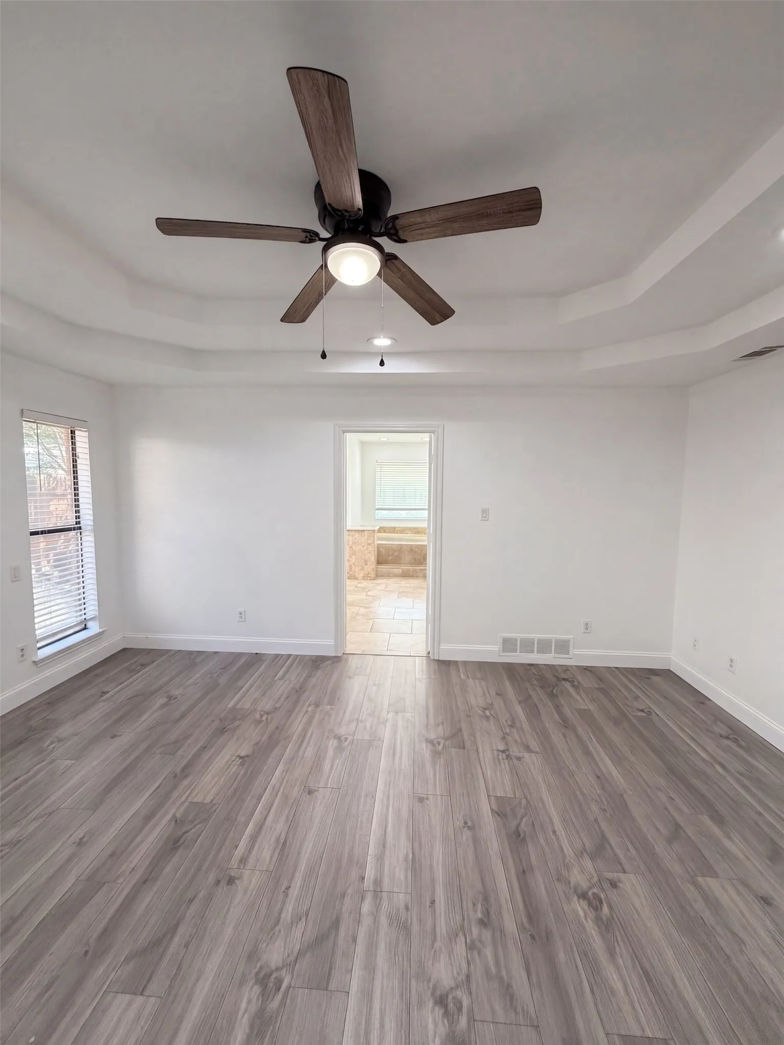 Single Family Residence For Sale in Collin County , 3924 Mesa Drive, Plano, Texas 75074, 3 Bedroom, 3 Bathroom, 2 Garage spaces, 2,449 Sqft, built in 1983, mls#21370694, Real Estate Agent in Plano, Homes For Sale in Collin county, Homes For Sale in Plano, Realtor in Plano Texas, Real Estate Brokerage Independent Realty Texas, Luminita Cordes Realtor