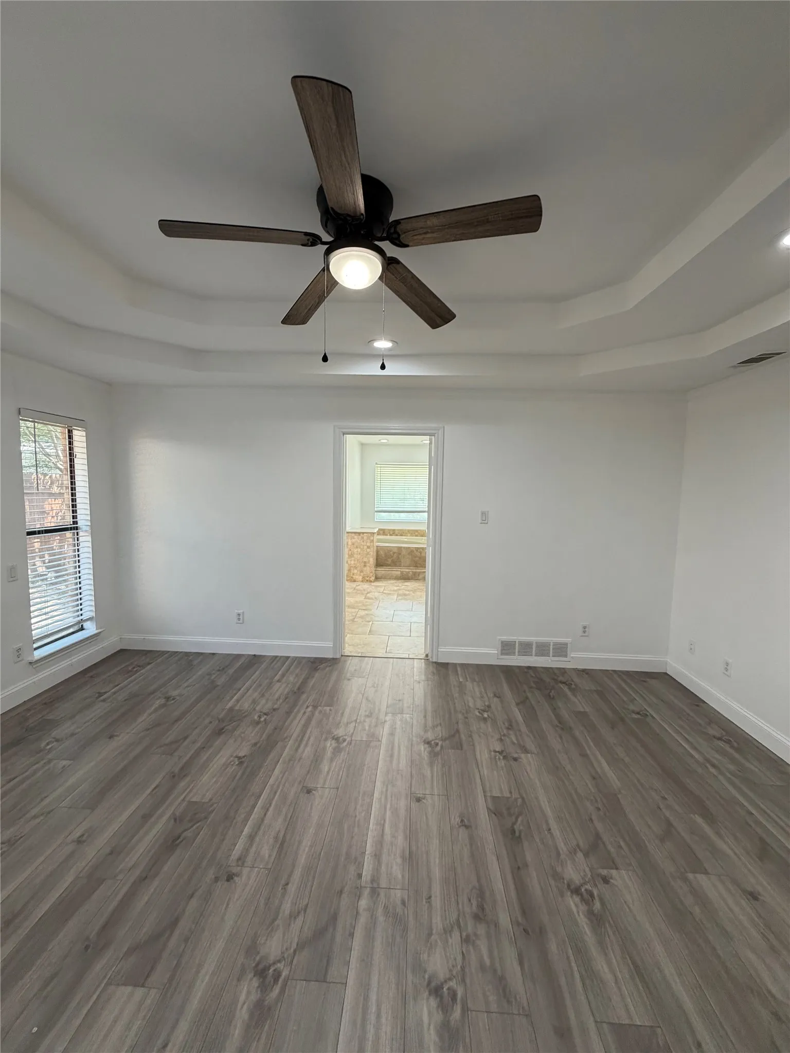 Single Family Residence For Sale in Collin County , 3924 Mesa Drive, Plano, Texas 75074, 3 Bedroom, 3 Bathroom, 2 Garage spaces, 2,449 Sqft, built in 1983, mls#21370694, Real Estate Agent in Plano, Homes For Sale in Collin county, Homes For Sale in Plano, Realtor in Plano Texas, Real Estate Brokerage Independent Realty Texas, Luminita Cordes Realtor