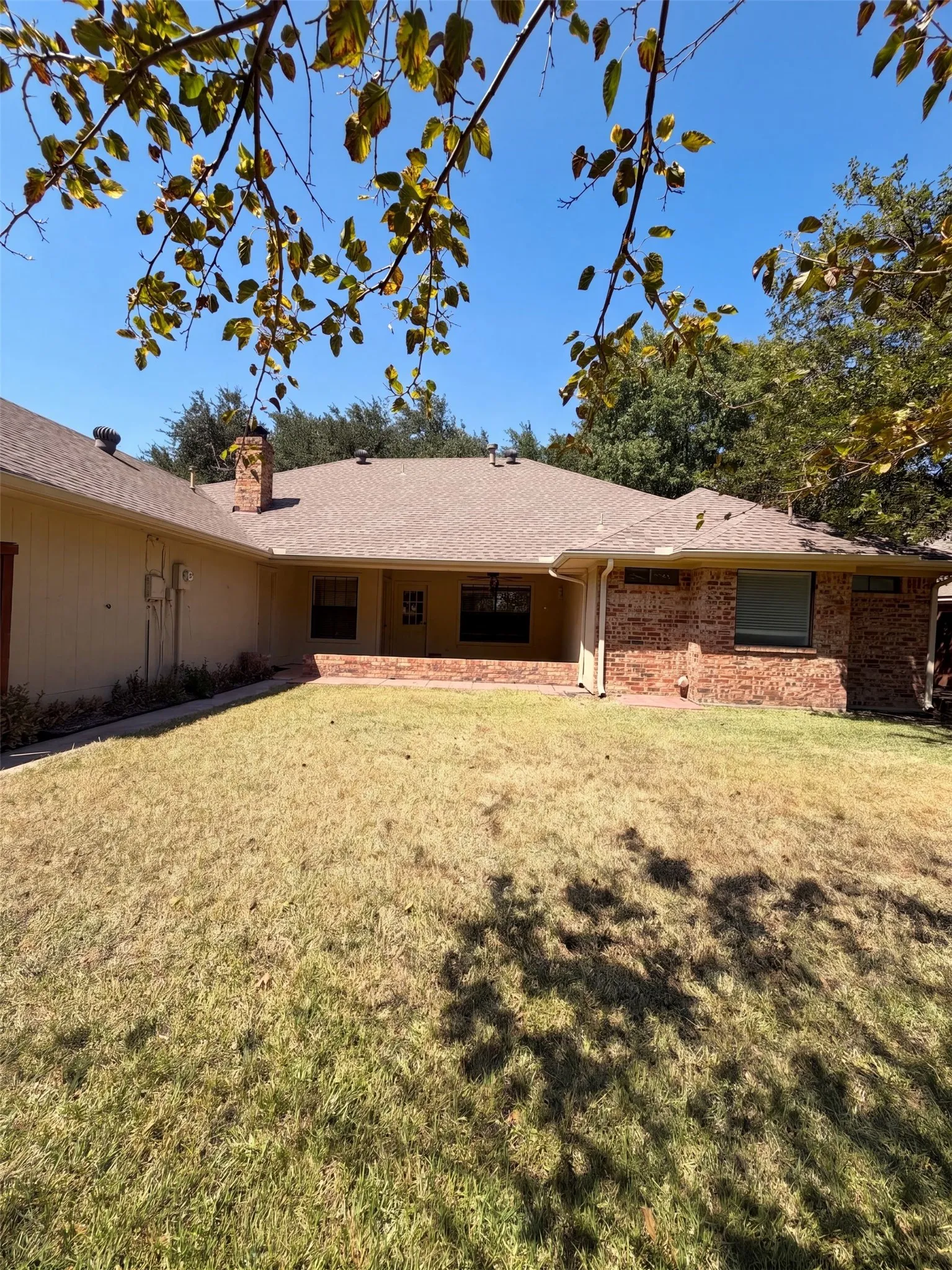 Single Family Residence For Sale in Collin County , 3924 Mesa Drive, Plano, Texas 75074, 3 Bedroom, 3 Bathroom, 2 Garage spaces, 2,449 Sqft, built in 1983, mls#21370694, Real Estate Agent in Plano, Homes For Sale in Collin county, Homes For Sale in Plano, Realtor in Plano Texas, Real Estate Brokerage Independent Realty Texas, Luminita Cordes Realtor