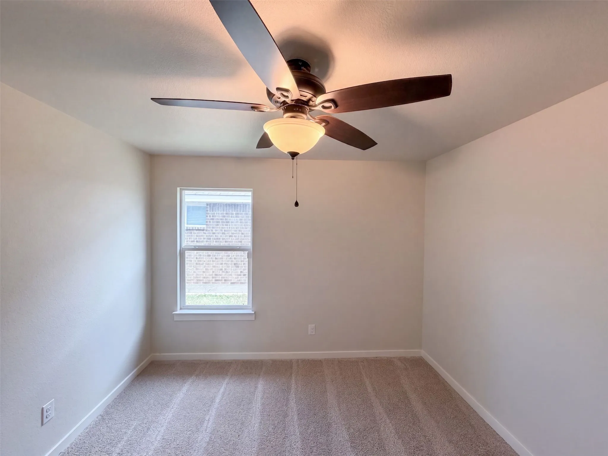 Single Family Residence For Sale in Tarrant County , 8956 Devonshire Drive, Fort Worth, Texas 76131, 5 Bedroom, 3 Bathroom, 2 Garage spaces, 2,111 Sqft, built in 2019, mls#21370695, Real Estate Agent in Fort Worth, Homes For Sale in Tarrant county, Homes For Sale in Fort Worth, Realtor in Fort Worth Texas, Real Estate Brokerage Independent Realty Texas, Luminita Cordes Realtor