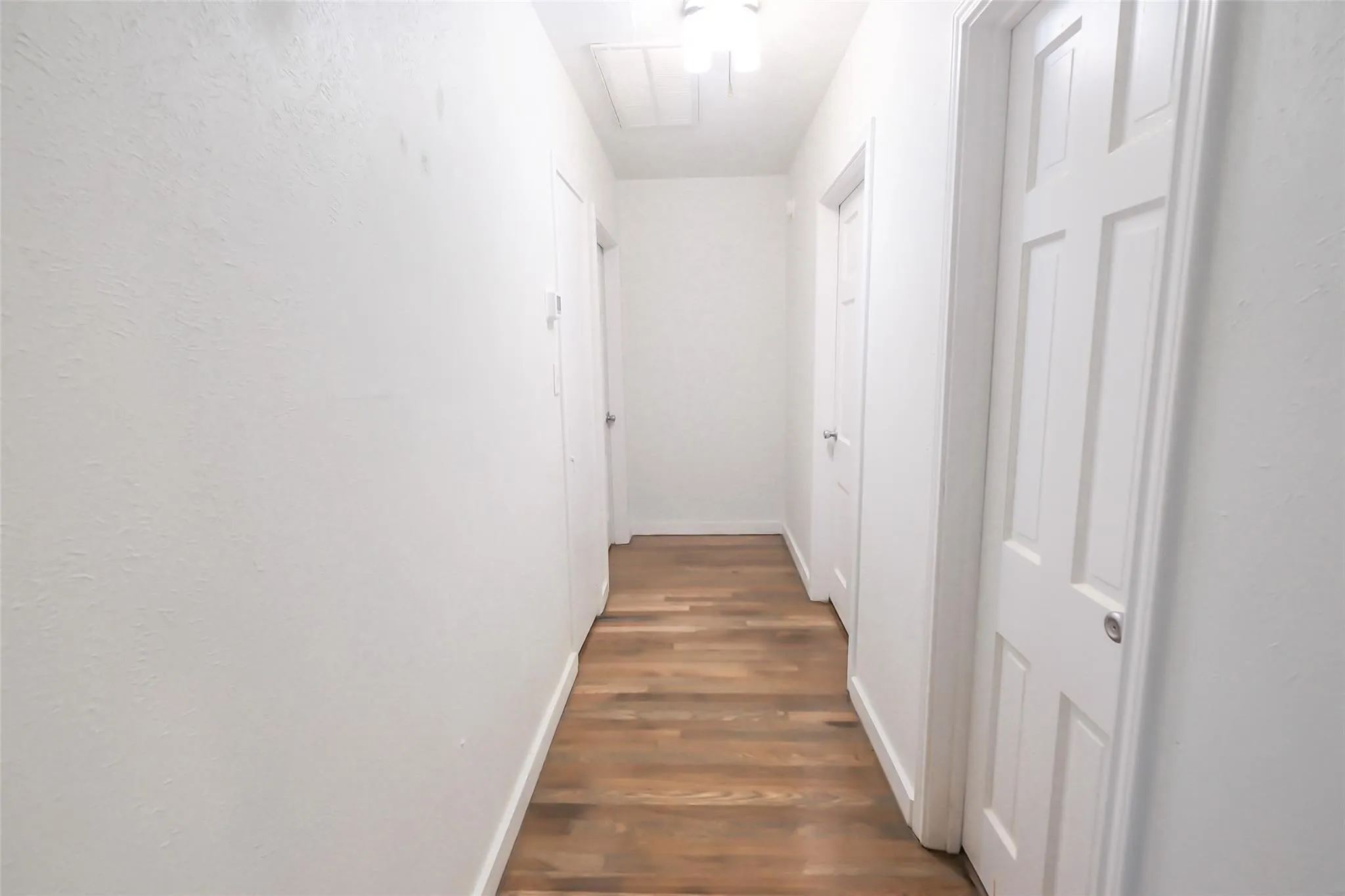 Duplex For Rent in Tarrant County , 3917 Dexter Avenue, Fort Worth, Texas 76107, 2 Bedroom, 1 Bathroom, Garage spaces, 754 Sqft, built in 1944, mls#21370697, Real Estate Agent in Fort Worth, Homes For Rent in Tarrant county, Homes For Rent in Fort Worth, Realtor in Fort Worth Texas, Real Estate Brokerage Independent Realty Texas, Luminita Cordes Realtor