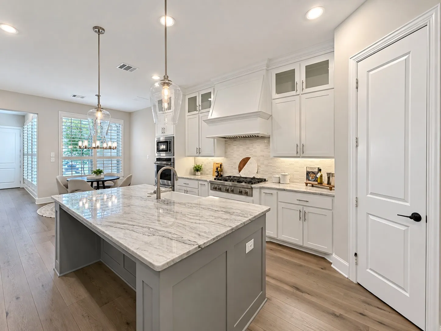 Single Family Residence For Sale in Collin County , 6229 Habersham Way, Mc Kinney, Texas 75071, 4 Bedroom, 4 Bathroom, 3 Garage spaces, 3,390 Sqft, built in 2020, mls#21370541, Real Estate Agent in Mc Kinney, Homes For Sale in Collin county, Homes For Sale in Mc Kinney, Realtor in Mc Kinney Texas, Real Estate Brokerage Independent Realty Texas, Luminita Cordes Realtor