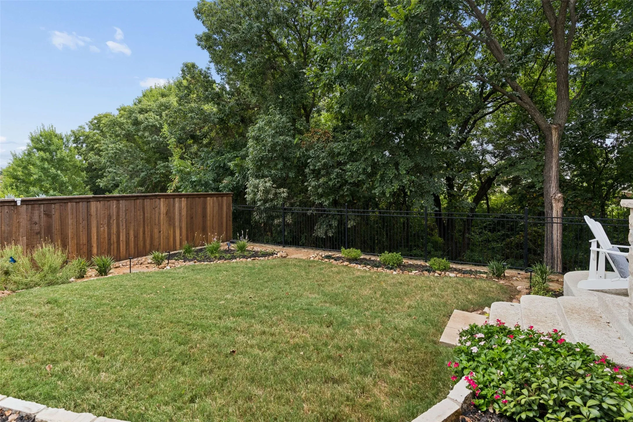 Single Family Residence For Sale in Collin County , 6229 Habersham Way, Mc Kinney, Texas 75071, 4 Bedroom, 4 Bathroom, 3 Garage spaces, 3,390 Sqft, built in 2020, mls#21370541, Real Estate Agent in Mc Kinney, Homes For Sale in Collin county, Homes For Sale in Mc Kinney, Realtor in Mc Kinney Texas, Real Estate Brokerage Independent Realty Texas, Luminita Cordes Realtor