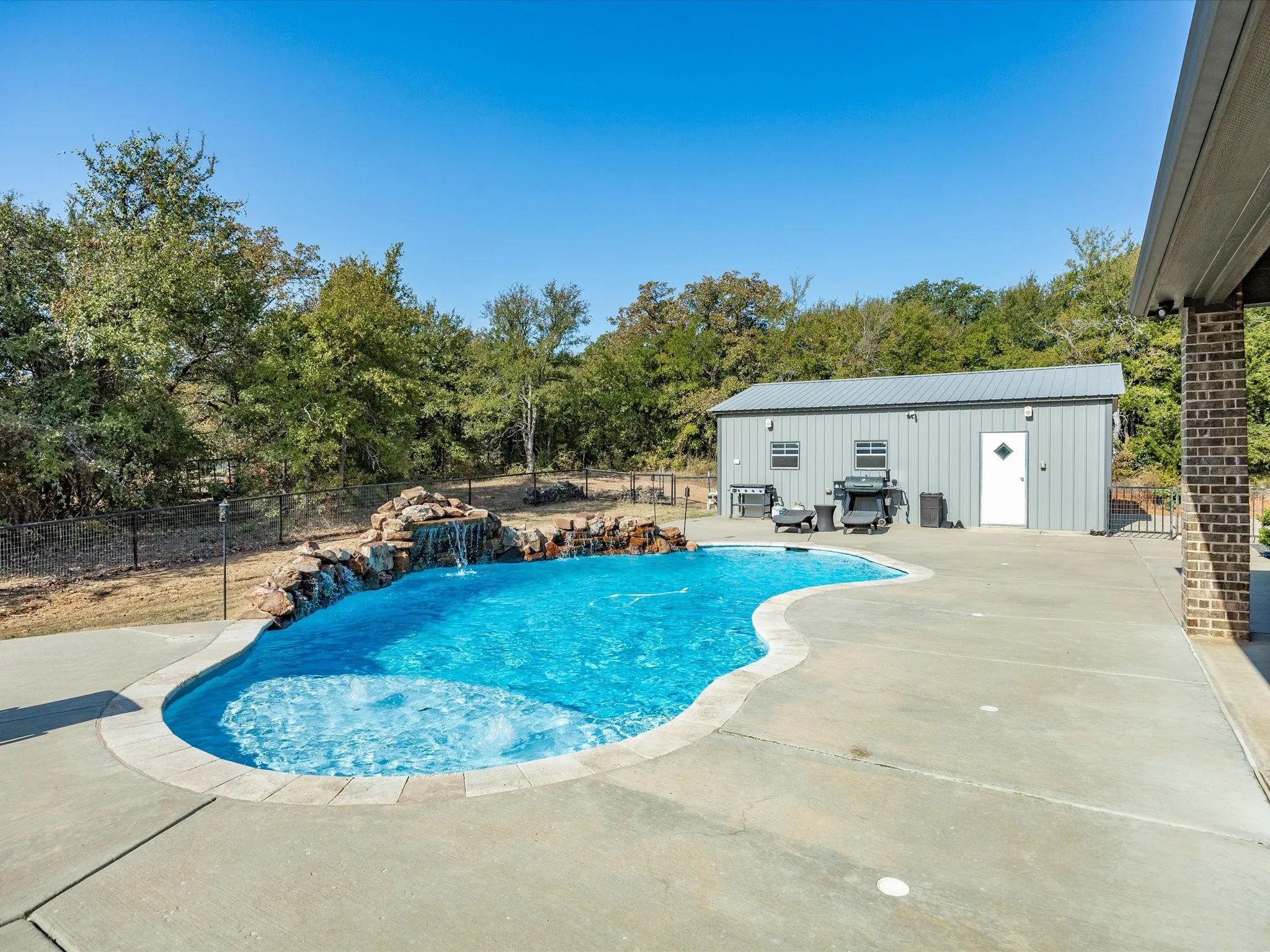 Single Family Residence For Sale in Wise County , 128 Paradise Oaks Court, Paradise, Texas 76073, 4 Bedroom, 3 Bathroom, 3 Garage spaces, 2,445 Sqft, built in 2020, mls#21368063, Real Estate Agent in Paradise, Homes For Sale in Wise county, Homes For Sale in Paradise, Realtor in Paradise Texas, Real Estate Brokerage Independent Realty Texas, Luminita Cordes Realtor