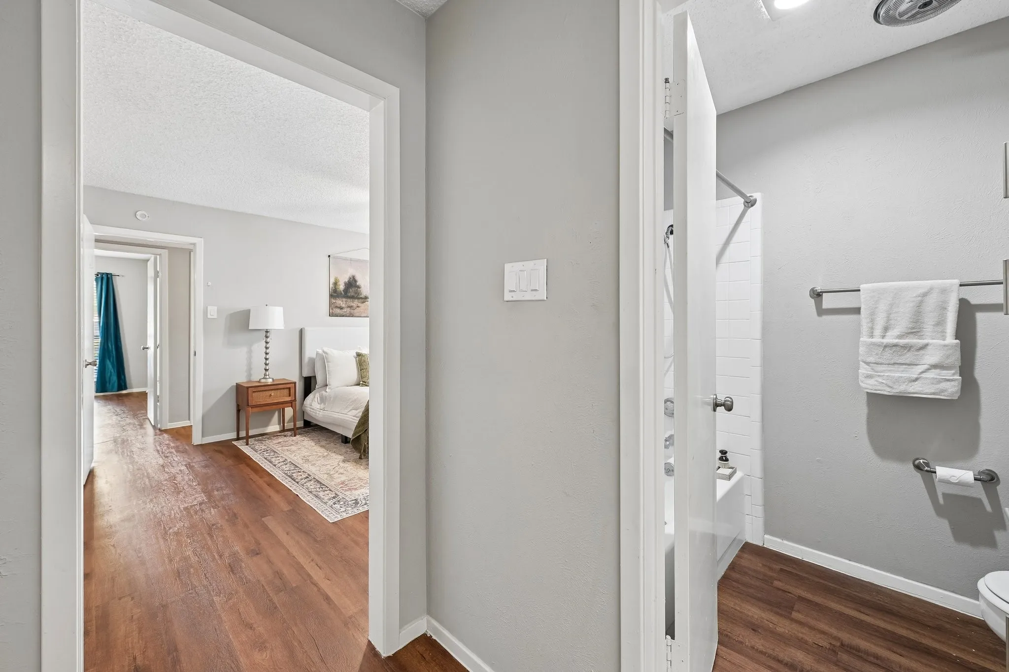 Single Family Residence For Sale in Tarrant County , 3408 Palomino Drive, Arlington, Texas 76017, 3 Bedroom, 2 Bathroom, 2 Garage spaces, 1,586 Sqft, built in 1980, mls#21370022, Real Estate Agent in Arlington, Homes For Sale in Tarrant county, Homes For Sale in Arlington, Realtor in Arlington Texas, Real Estate Brokerage Independent Realty Texas, Luminita Cordes Realtor