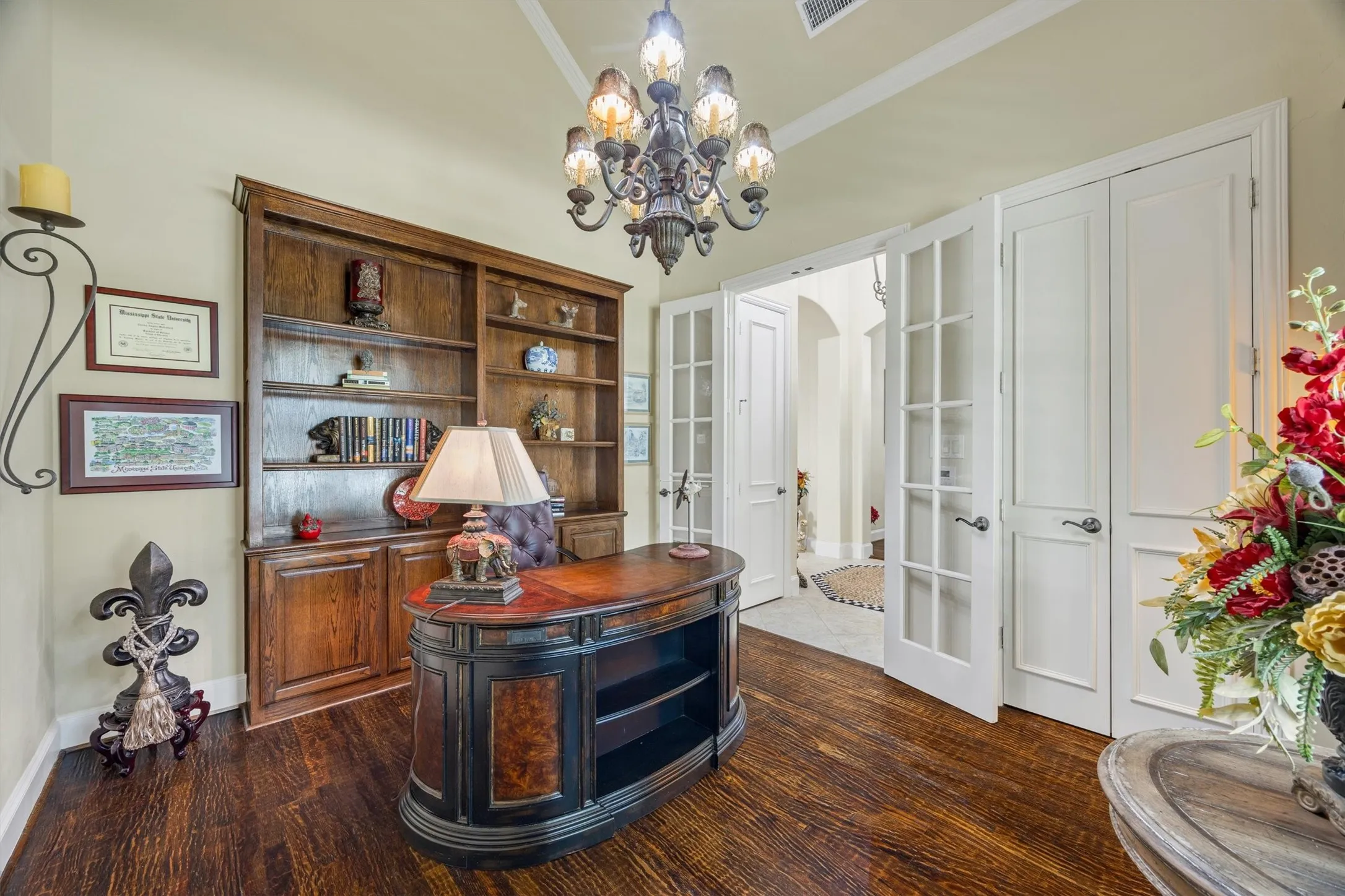 Single Family Residence For Sale in Collin County , 5637 Braemar Drive, Frisco, Texas 75034, 3 Bedroom, 3 Bathroom, 2 Garage spaces, 3,138 Sqft, built in 2005, mls#21358069, Real Estate Agent in Frisco, Homes For Sale in Collin county, Homes For Sale in Frisco, Realtor in Frisco Texas, Real Estate Brokerage Independent Realty Texas, Luminita Cordes Realtor