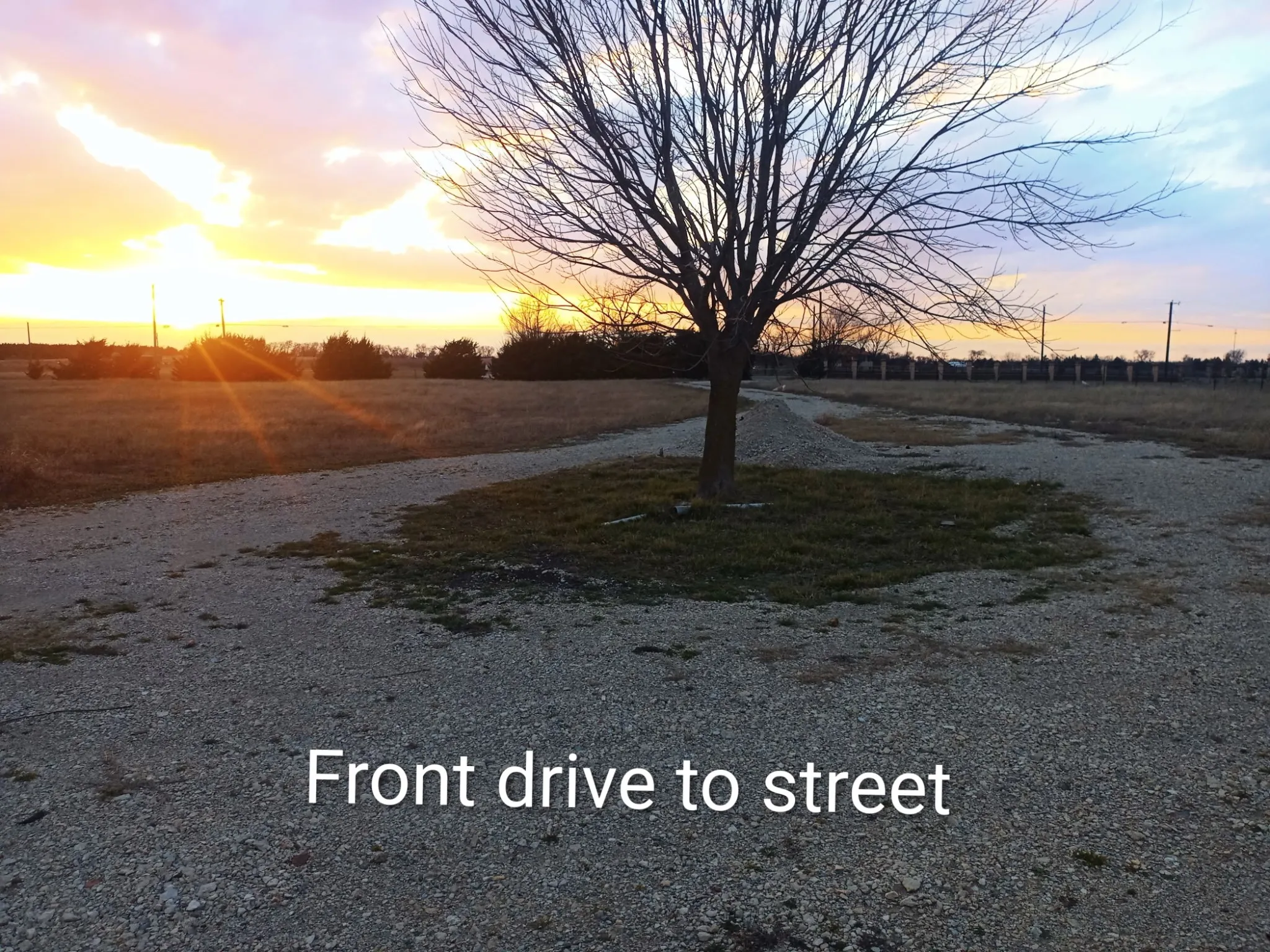 Single Family Residence For Sale in Hunt County , 759 COUNTY ROAD 2738, Caddo Mills, Texas 75135, 4 Bedroom, 3 Bathroom, Garage spaces, 3,160 Sqft, built in 1940, mls#21367597, Real Estate Agent in Caddo Mills, Homes For Sale in Hunt county, Homes For Sale in Caddo Mills, Realtor in Caddo Mills Texas, Real Estate Brokerage Independent Realty Texas, Luminita Cordes Realtor