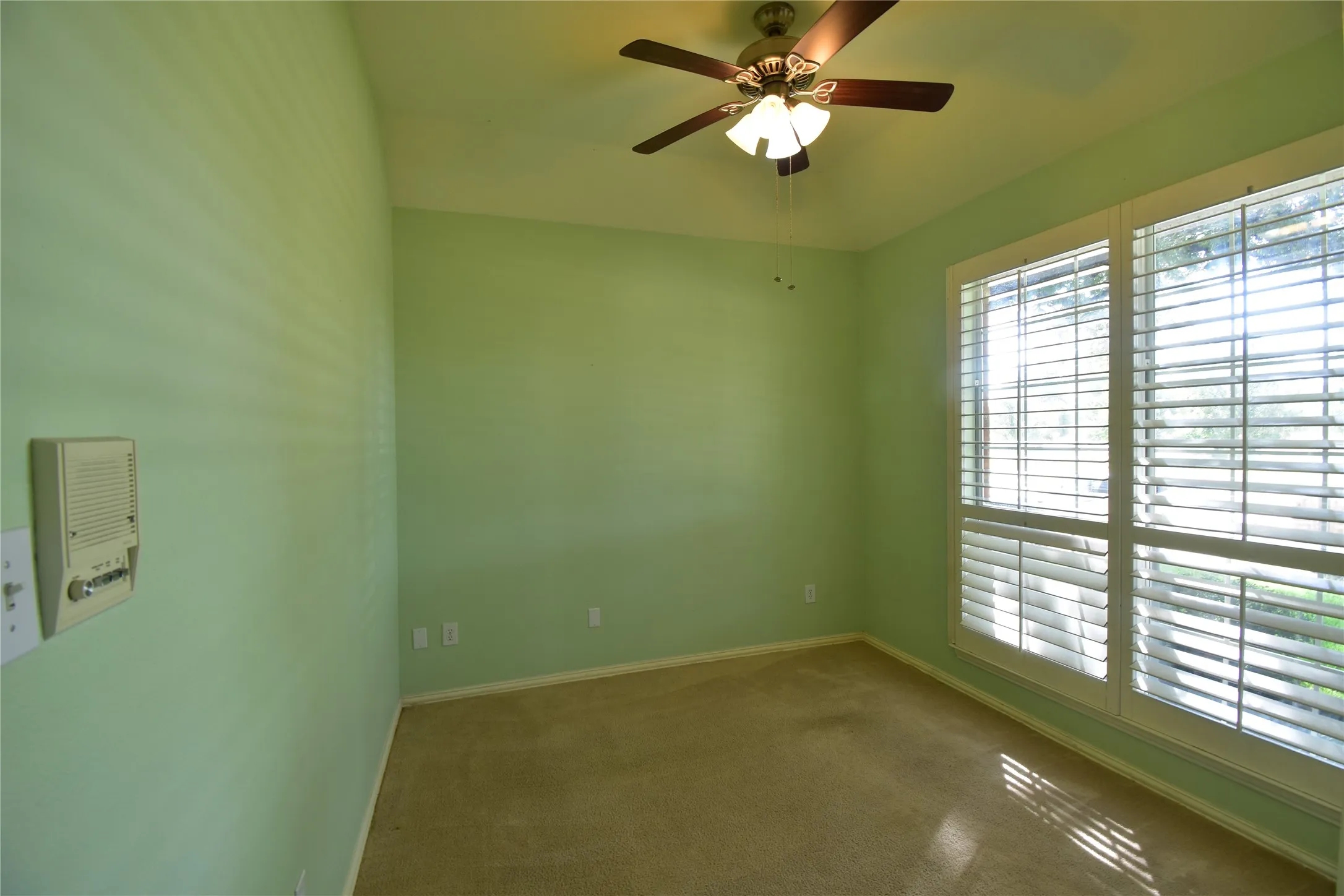 Single Family Residence For Sale in Collin County , 1109 Shadow Lakes Boulevard, Allen, Texas 75002, 4 Bedroom, 2 Bathroom, 2 Garage spaces, 2,031 Sqft, built in 1993, mls#21370265, Real Estate Agent in Allen, Homes For Sale in Collin county, Homes For Sale in Allen, Realtor in Allen Texas, Real Estate Brokerage Independent Realty Texas, Luminita Cordes Realtor