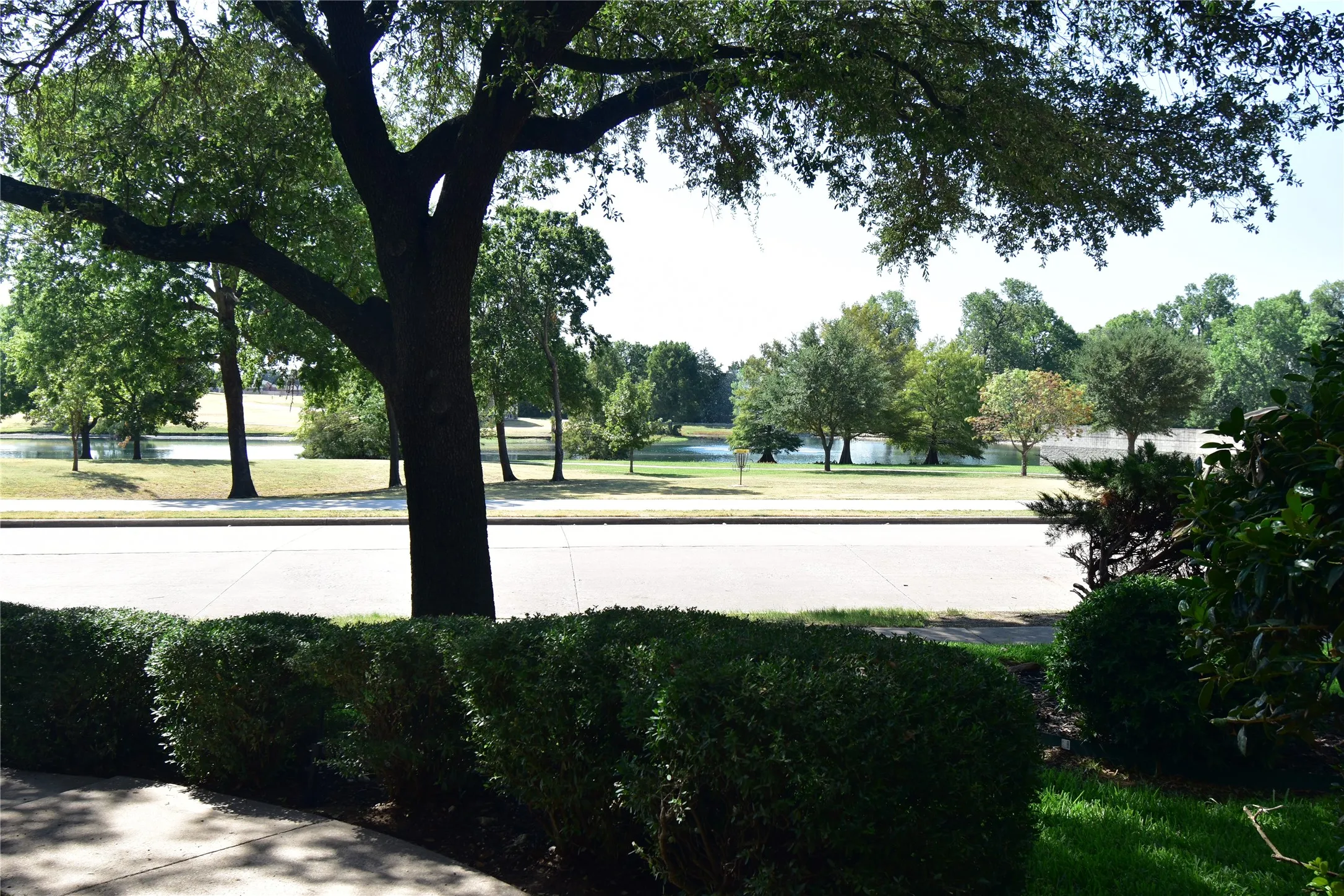 Single Family Residence For Sale in Collin County , 1109 Shadow Lakes Boulevard, Allen, Texas 75002, 4 Bedroom, 2 Bathroom, 2 Garage spaces, 2,031 Sqft, built in 1993, mls#21370265, Real Estate Agent in Allen, Homes For Sale in Collin county, Homes For Sale in Allen, Realtor in Allen Texas, Real Estate Brokerage Independent Realty Texas, Luminita Cordes Realtor