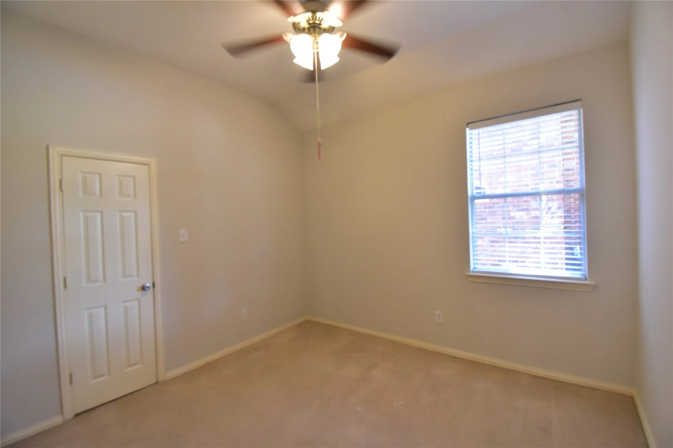 Single Family Residence For Sale in Collin County , 1109 Shadow Lakes Boulevard, Allen, Texas 75002, 4 Bedroom, 2 Bathroom, 2 Garage spaces, 2,031 Sqft, built in 1993, mls#21370265, Real Estate Agent in Allen, Homes For Sale in Collin county, Homes For Sale in Allen, Realtor in Allen Texas, Real Estate Brokerage Independent Realty Texas, Luminita Cordes Realtor